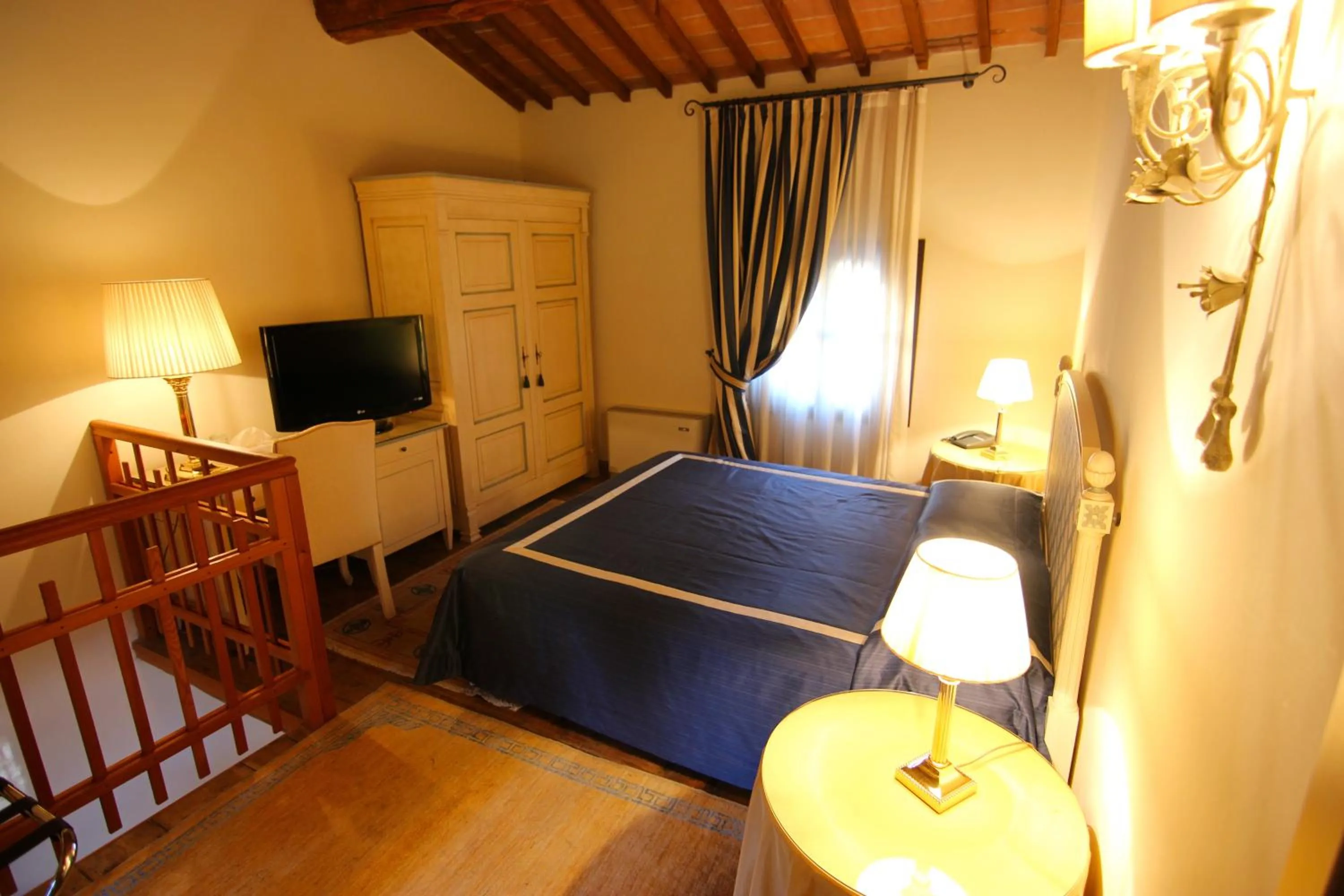 Bedroom in Hotel Villa Giona