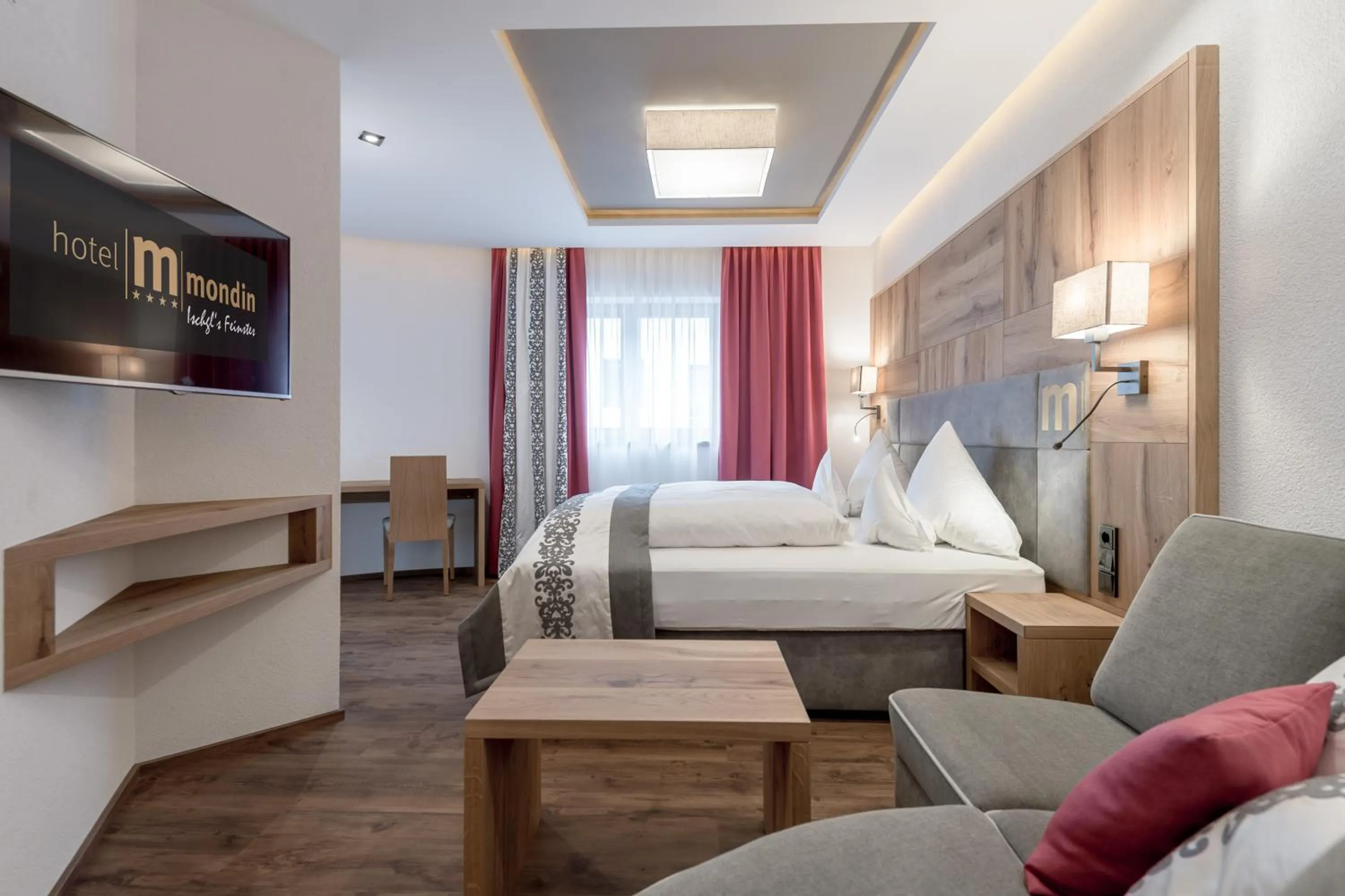 Photo of the whole room, Bed in Hotel Mondin