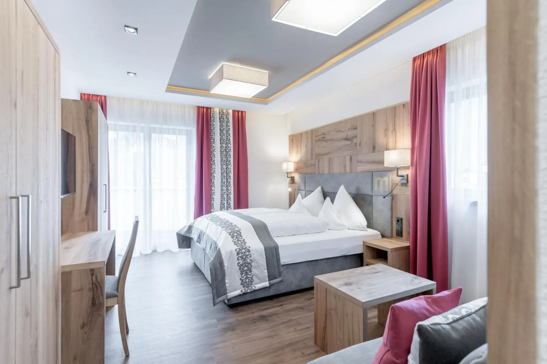 Photo of the whole room, Bed in Hotel Mondin