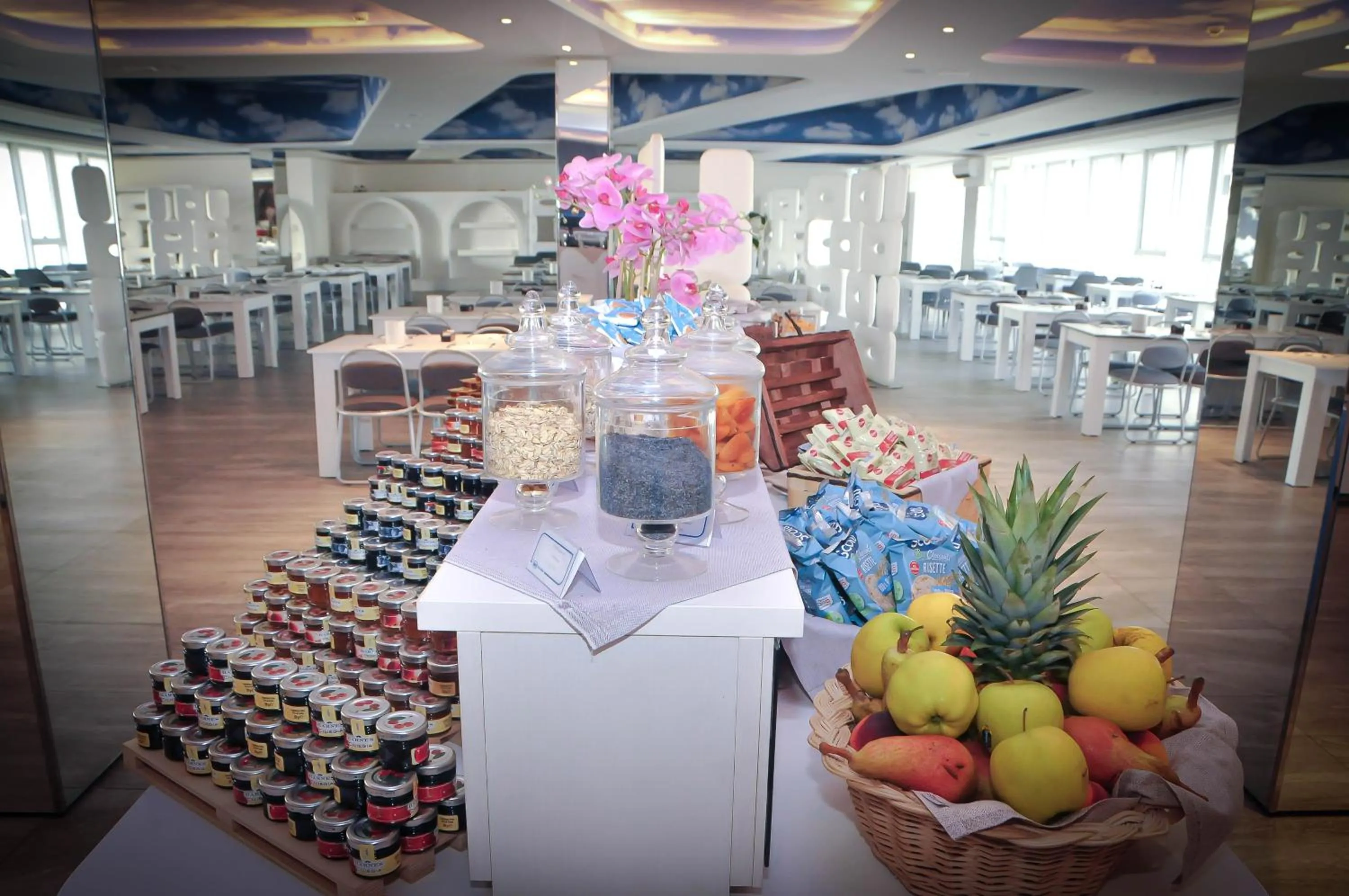 Restaurant/places to eat in Marina Palace Hotel 4 stelle S