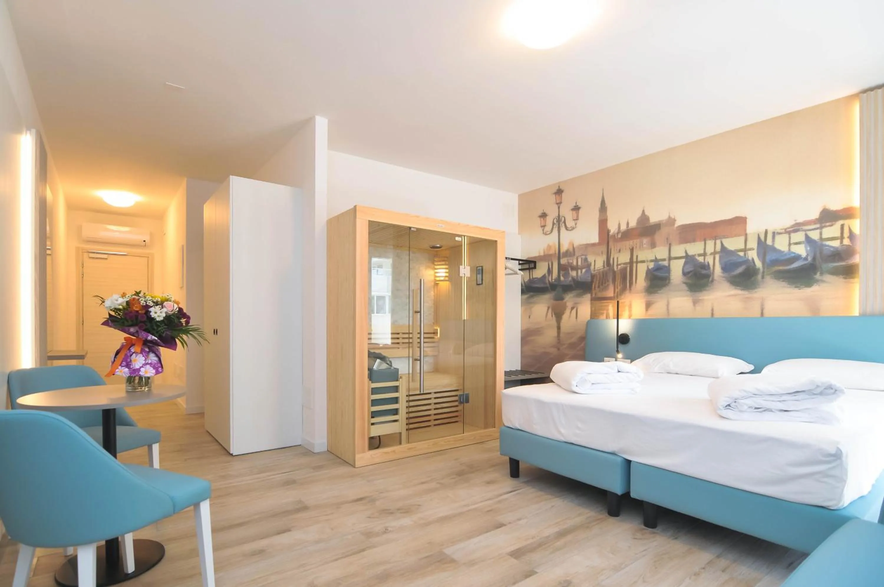 Bed in Marina Palace Hotel 4 stelle S