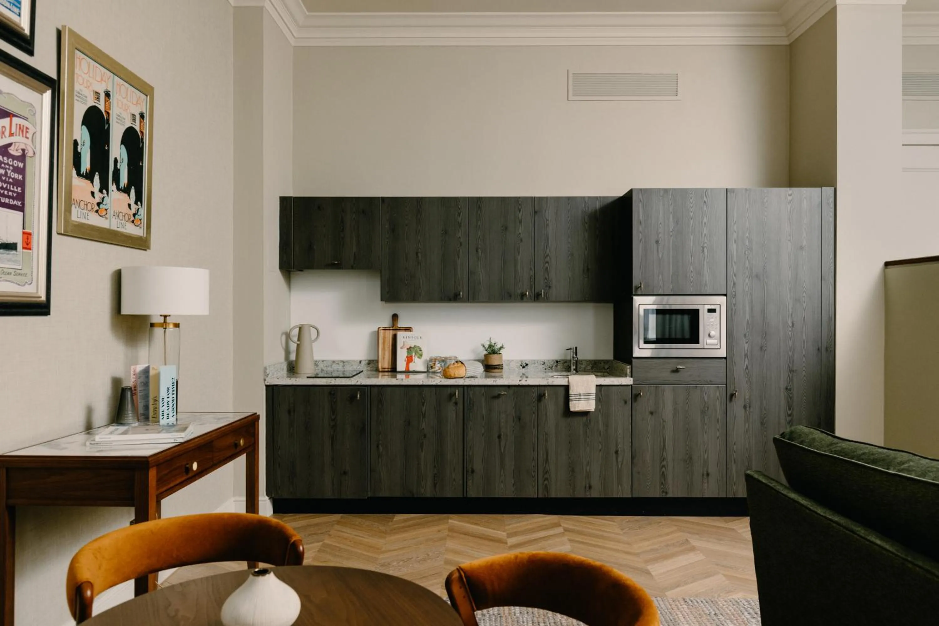 Kitchen or kitchenette in Native Glasgow