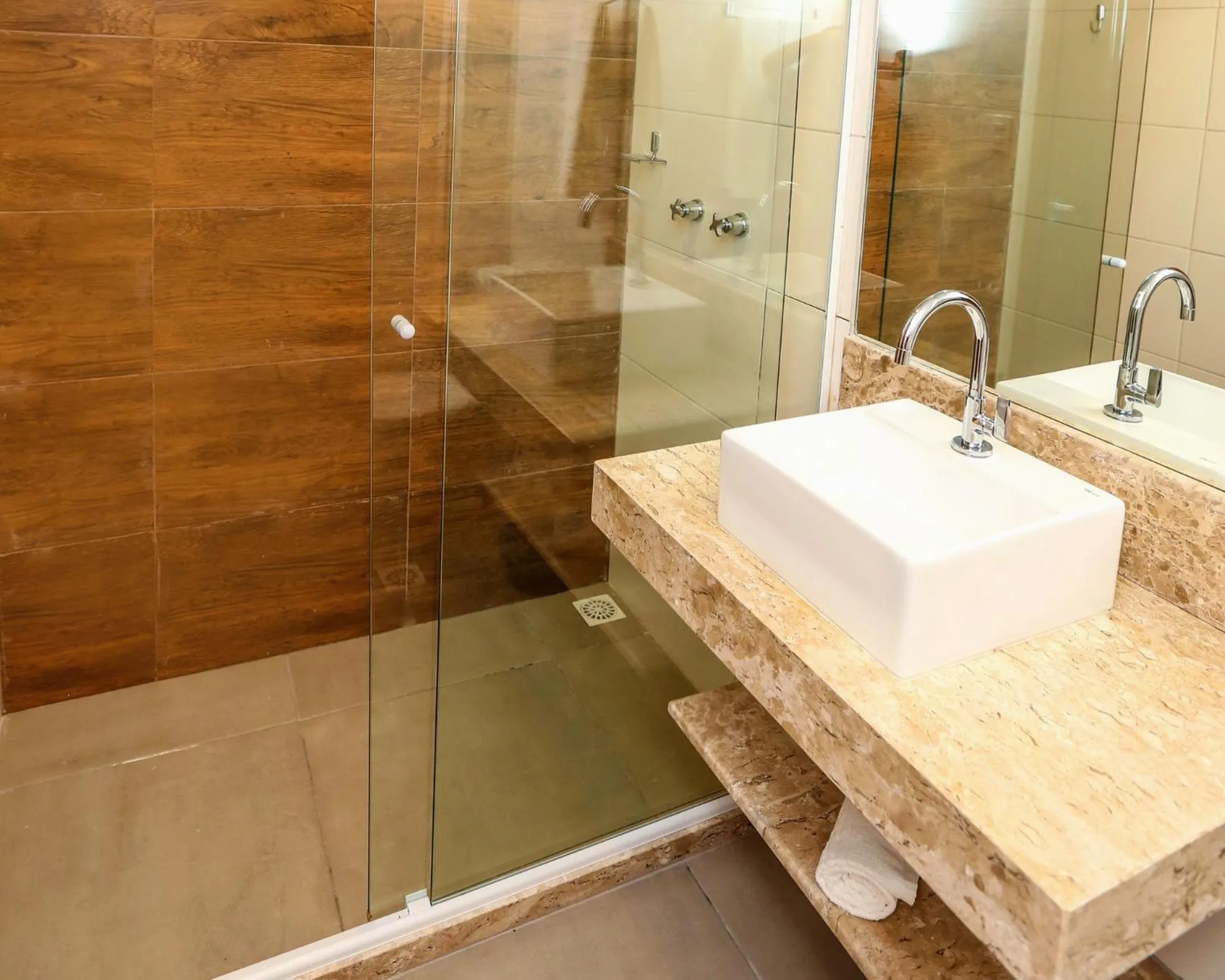 Bathroom in Pousada Tropicarim