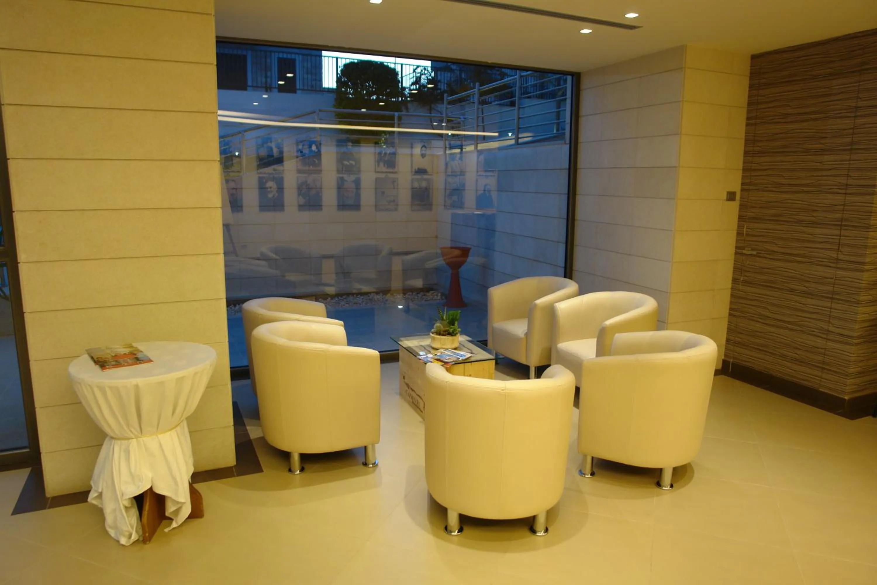 Lobby or reception in Hotel Corona