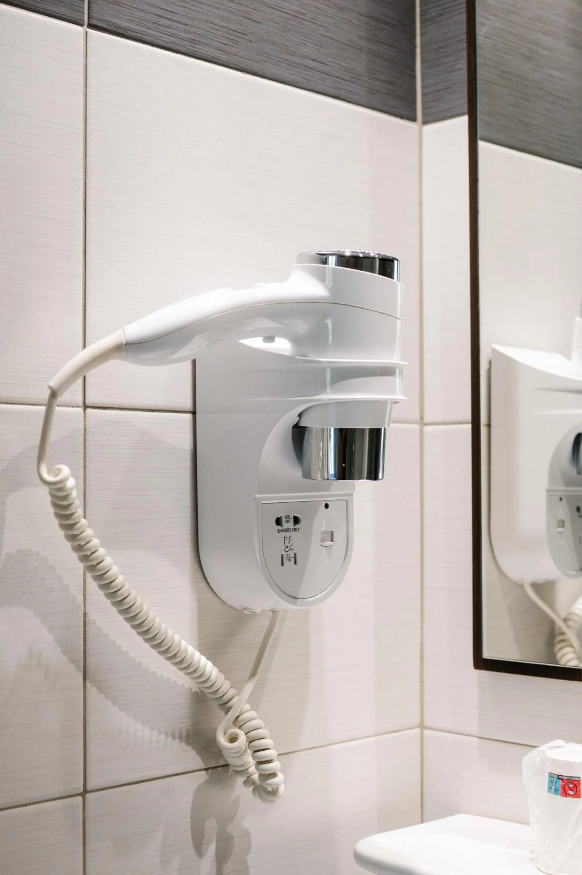 hair dryier in Le Vaita