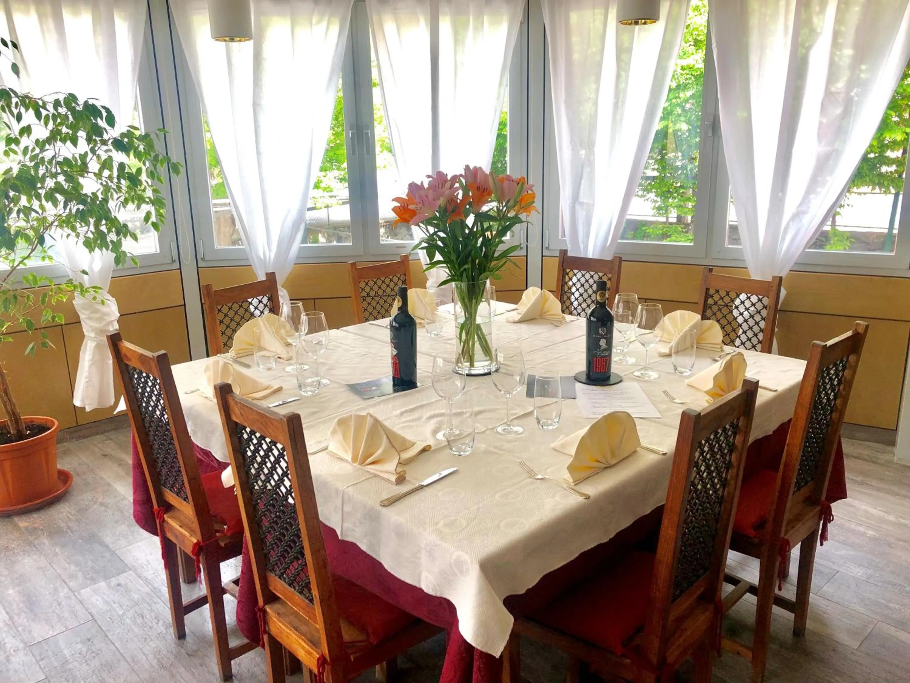 Restaurant/places to eat in Hotel della Posta