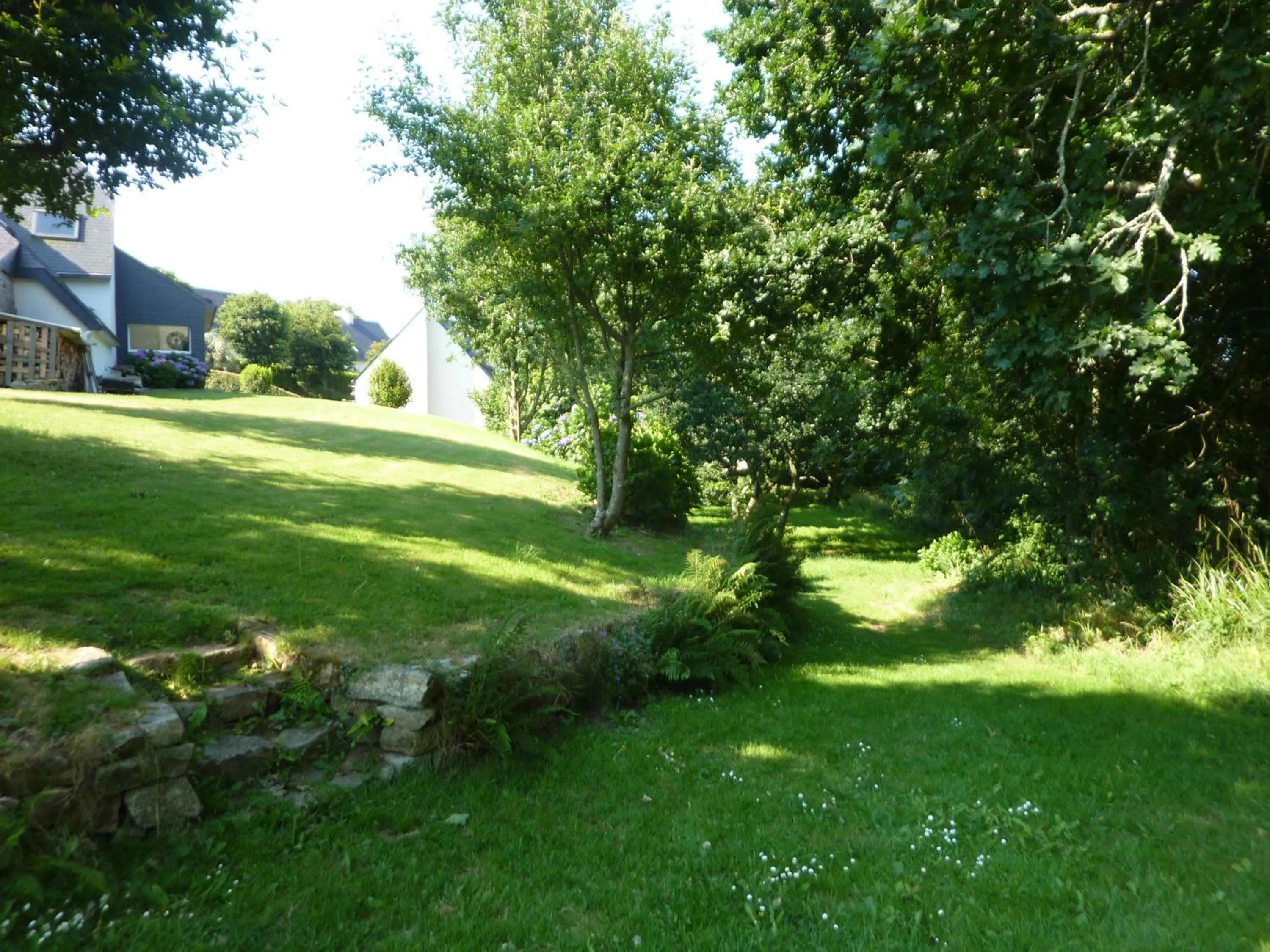 Garden view in brest chambres d'hôtes