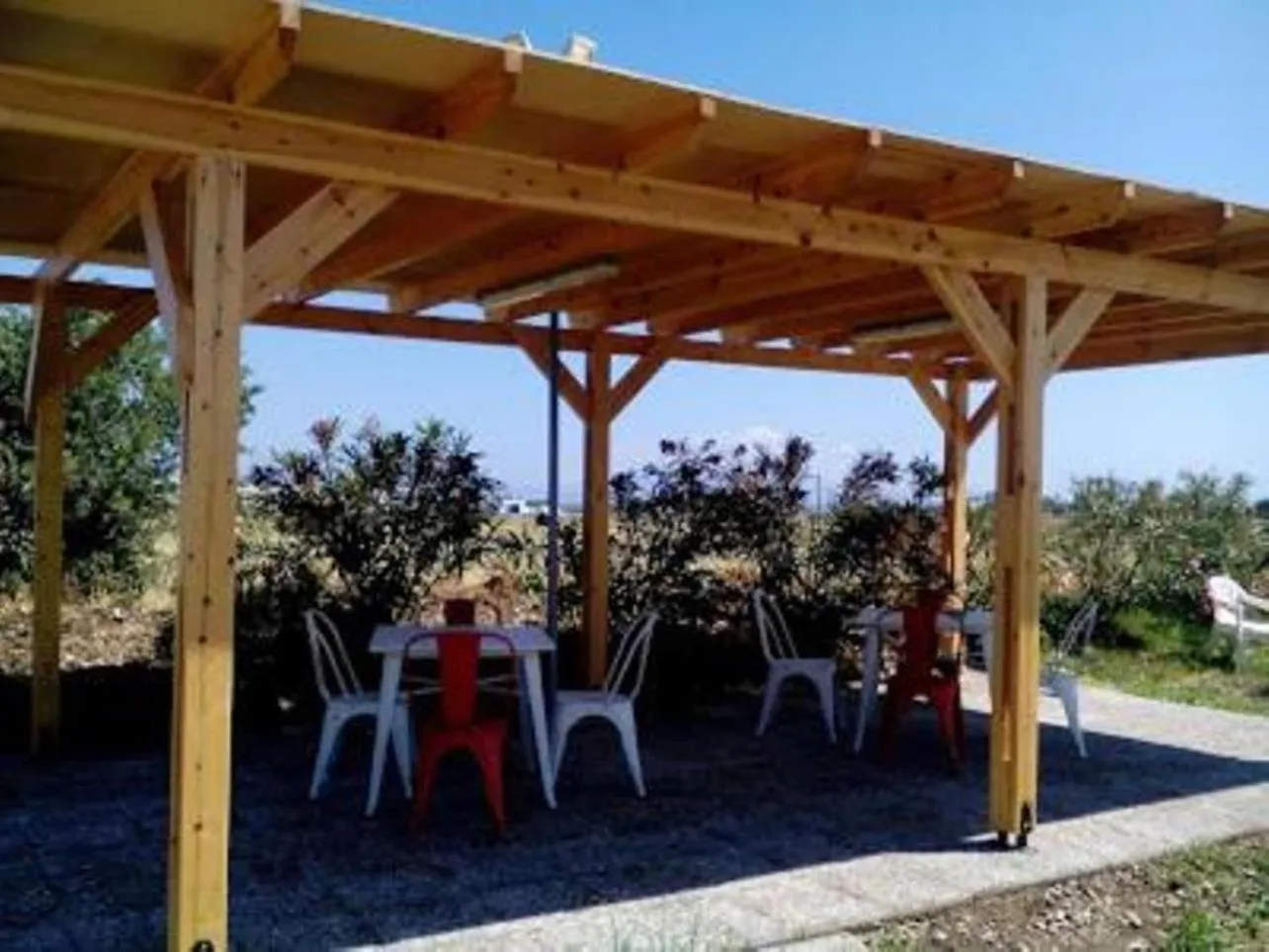 Patio in Garden City Image