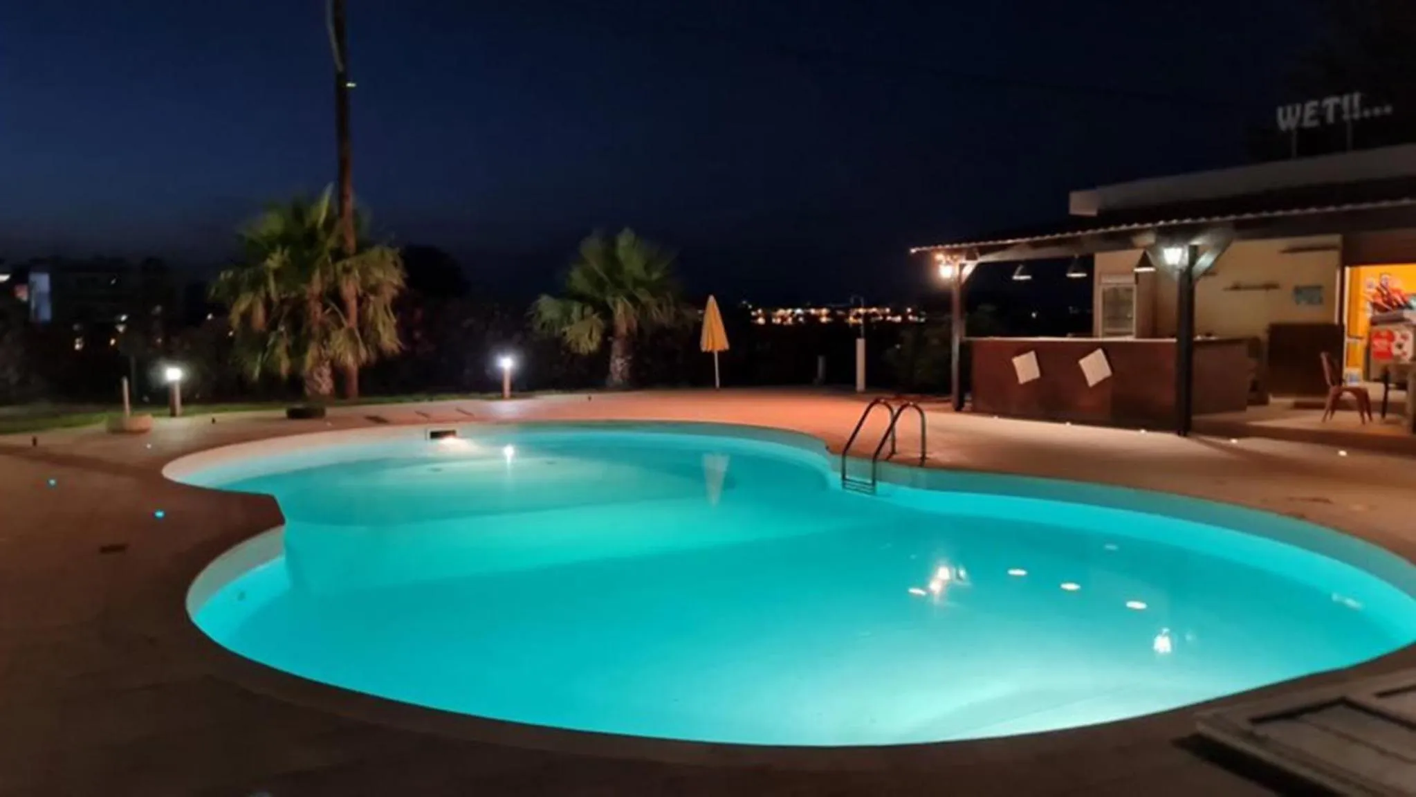 Swimming pool in Garden City Image