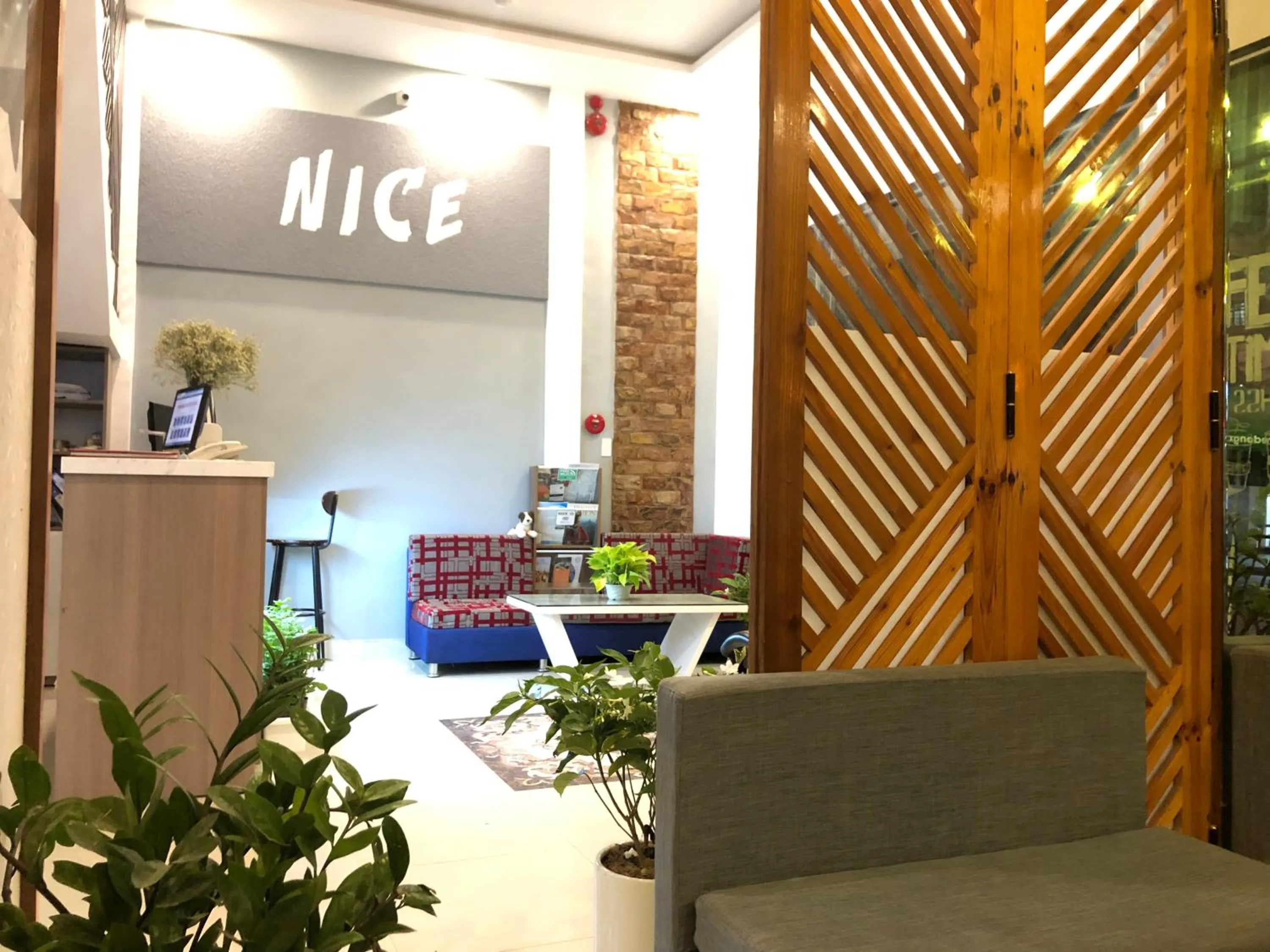 Food and drinks in Nice Hue Hotel