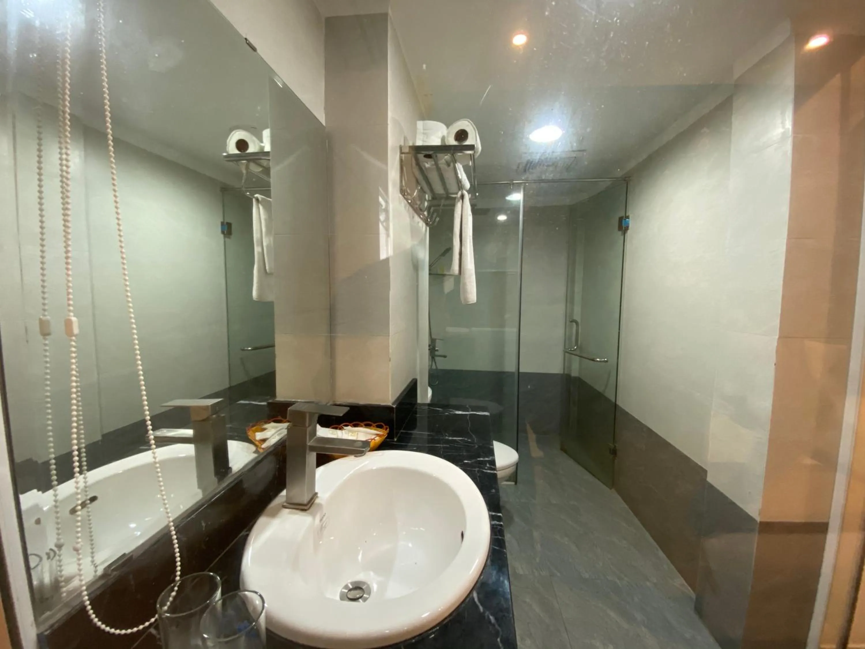 Bathroom in Nice Hue Hotel