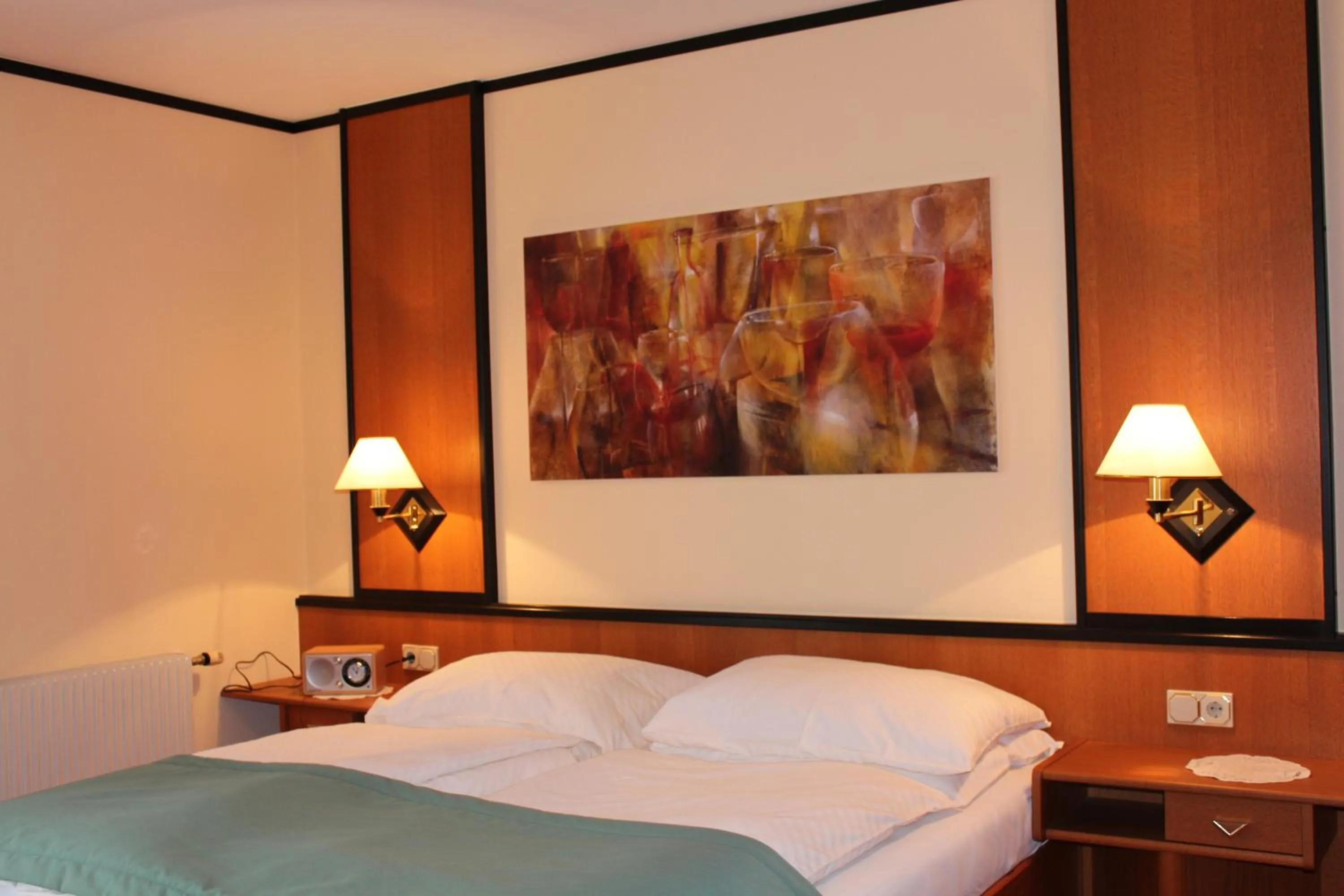 Bedroom, Bed in Landgasthof Hotel Muhr