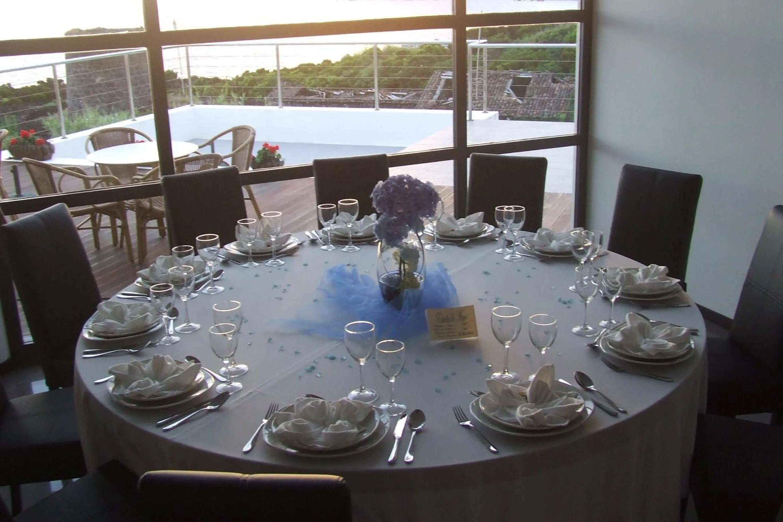 Restaurant/places to eat in Cantinho das Buganvilias AT****