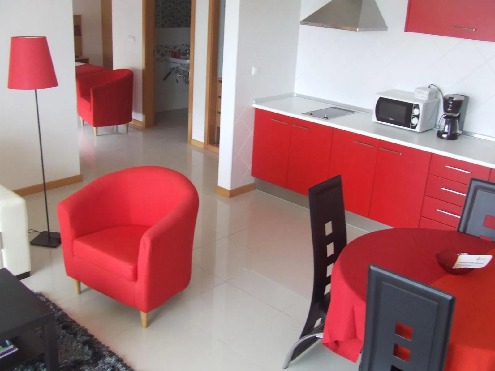 Kitchen or kitchenette in Cantinho das Buganvilias AT****