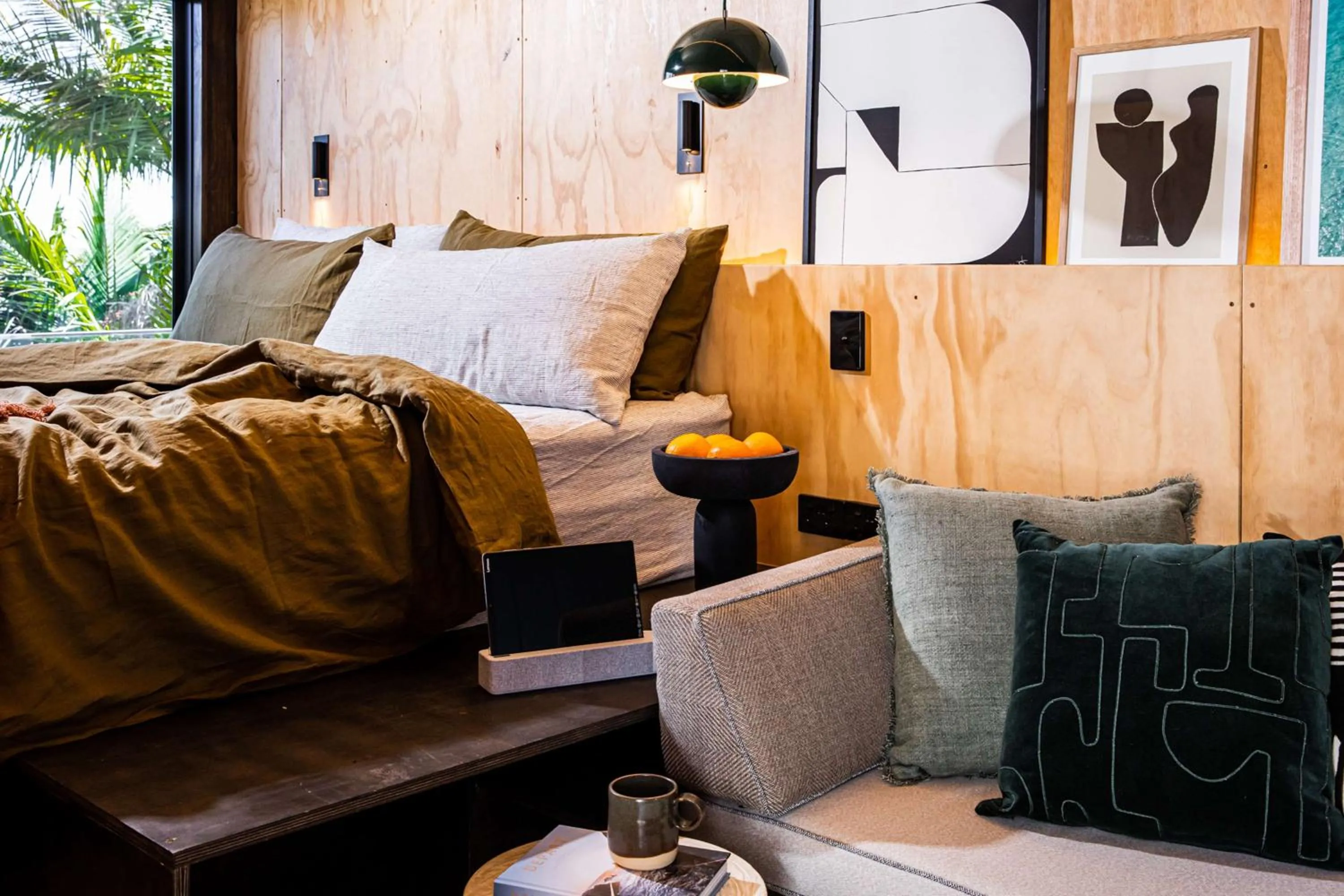 Bedroom, Bed in QT Gold Coast