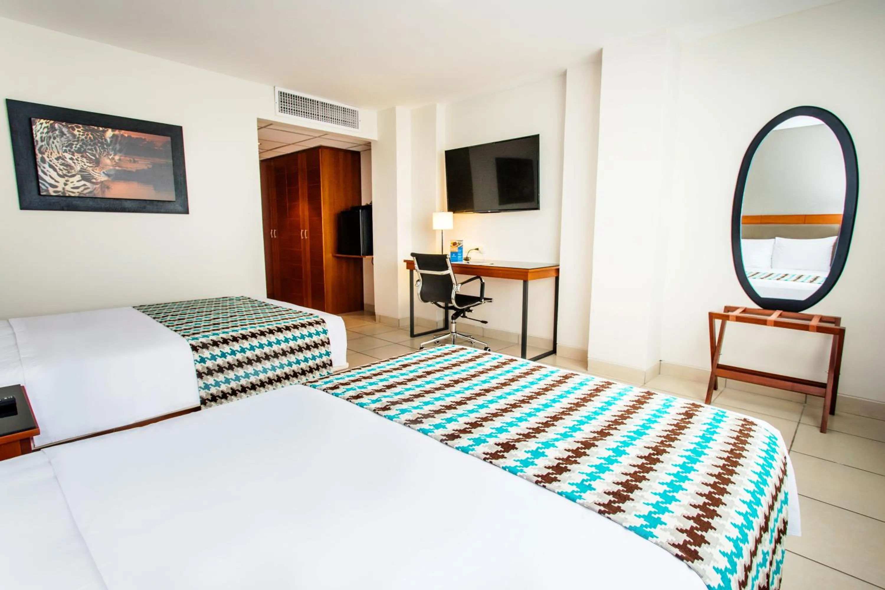 Bedroom, Bed in Wyndham Costa del Sol Pucallpa