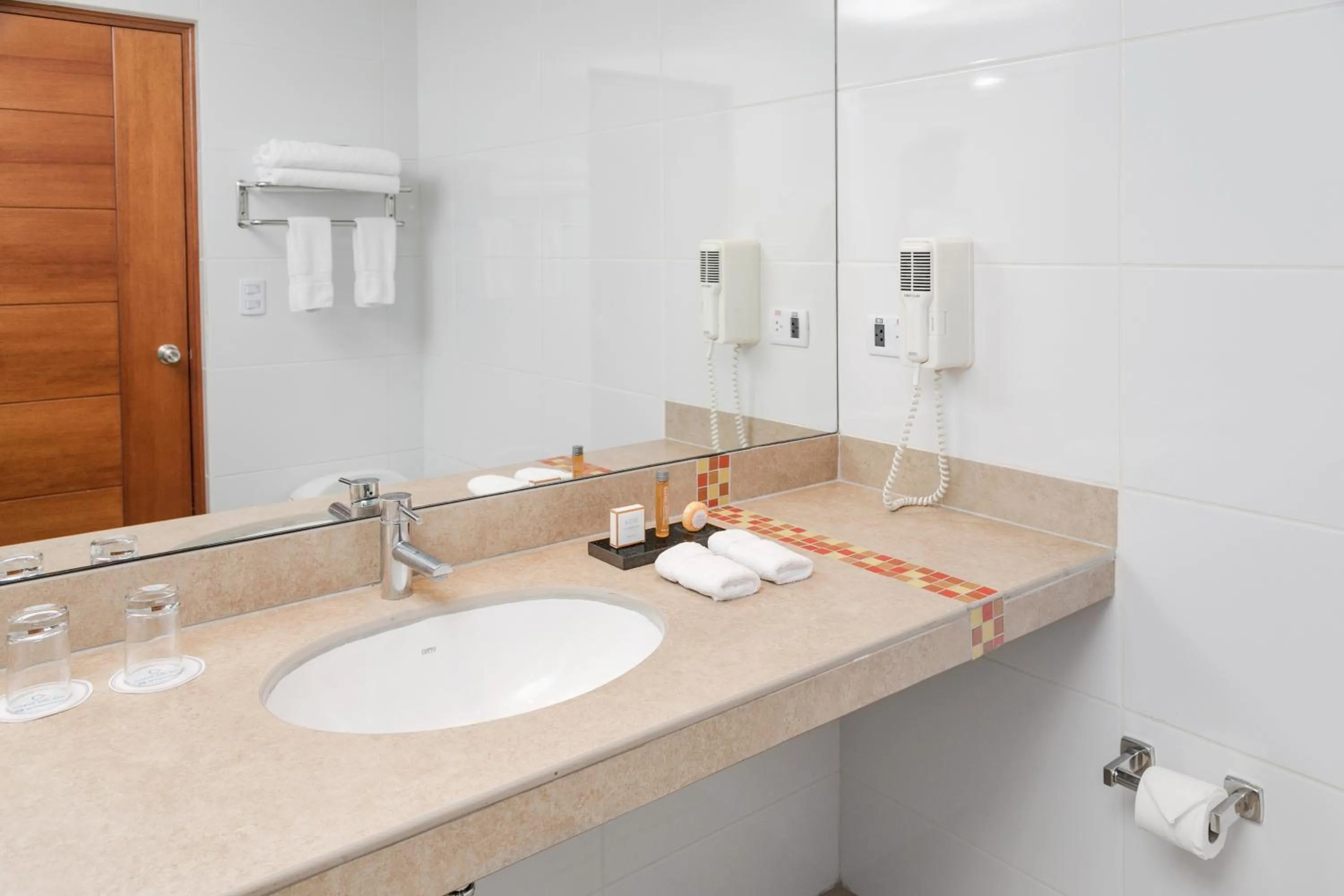 Bathroom in Wyndham Costa del Sol Pucallpa