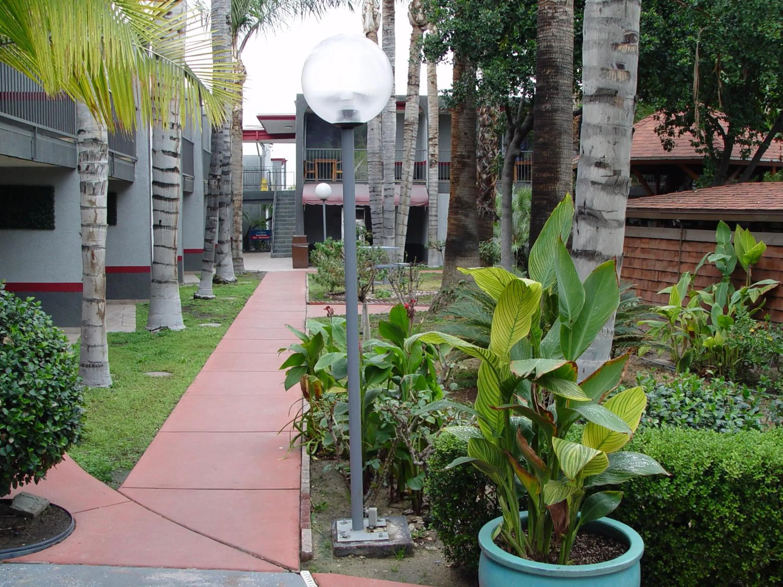 Clarion Hotel Bakersfield North