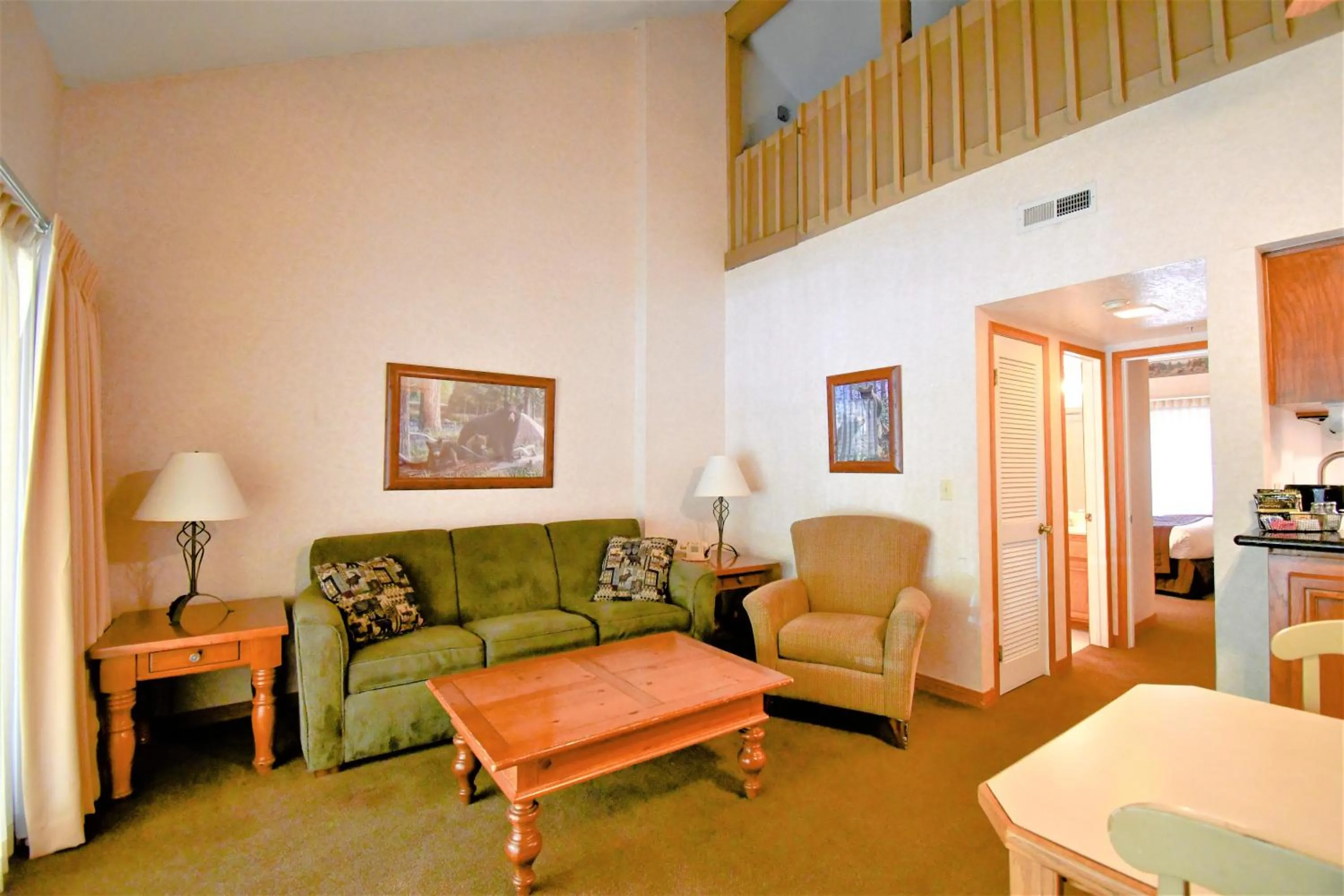 Living room in Lagonita Lodge