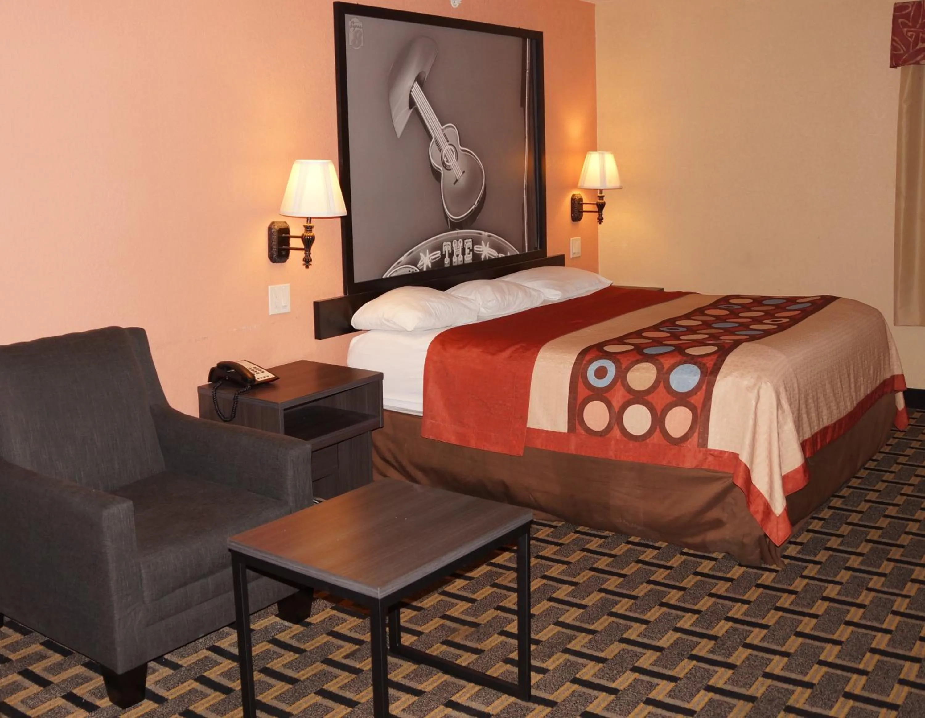 Bed in Super 8 by Wyndham Farmers Branch/North Dallas