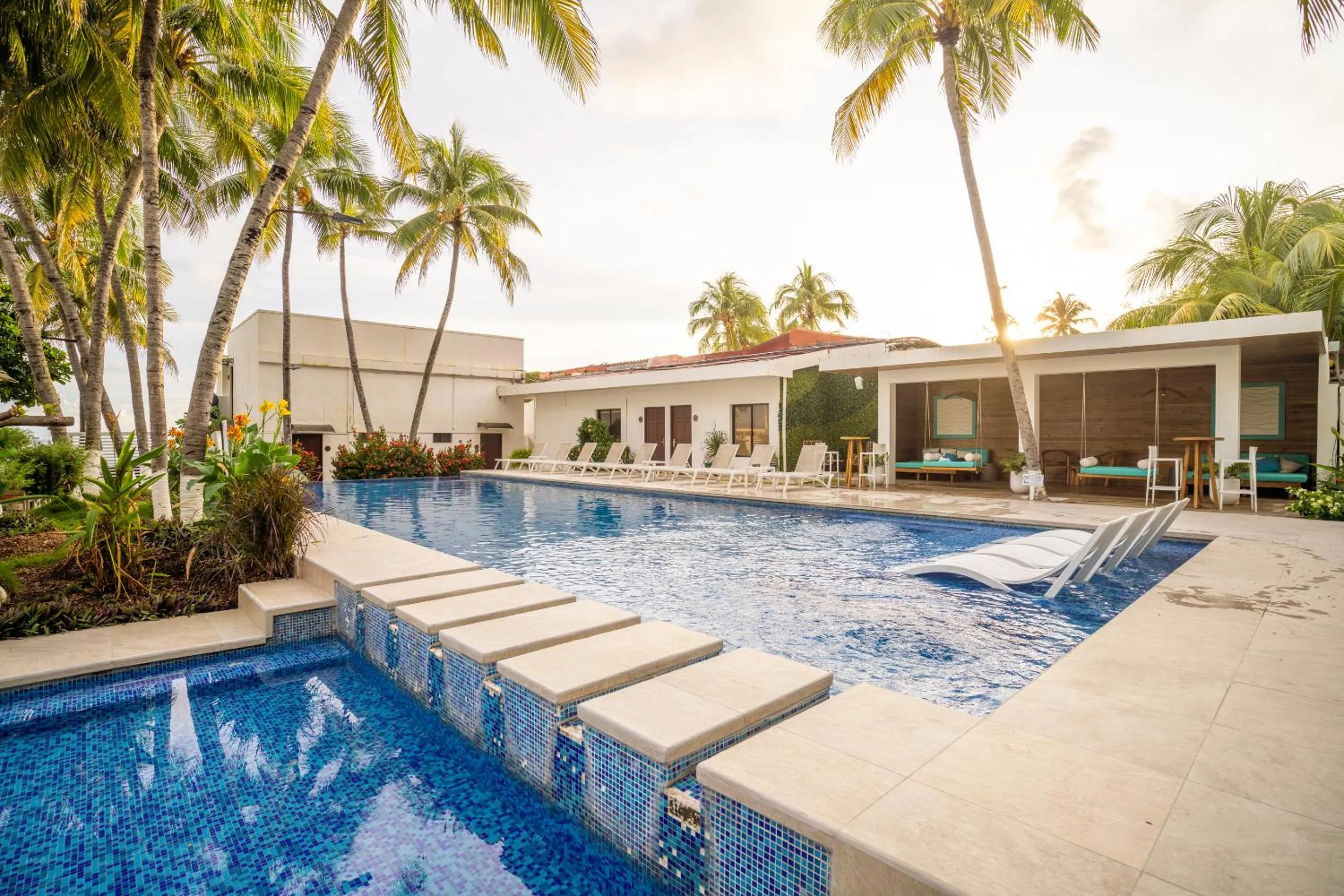 Pool view in Hotel Los Farallones