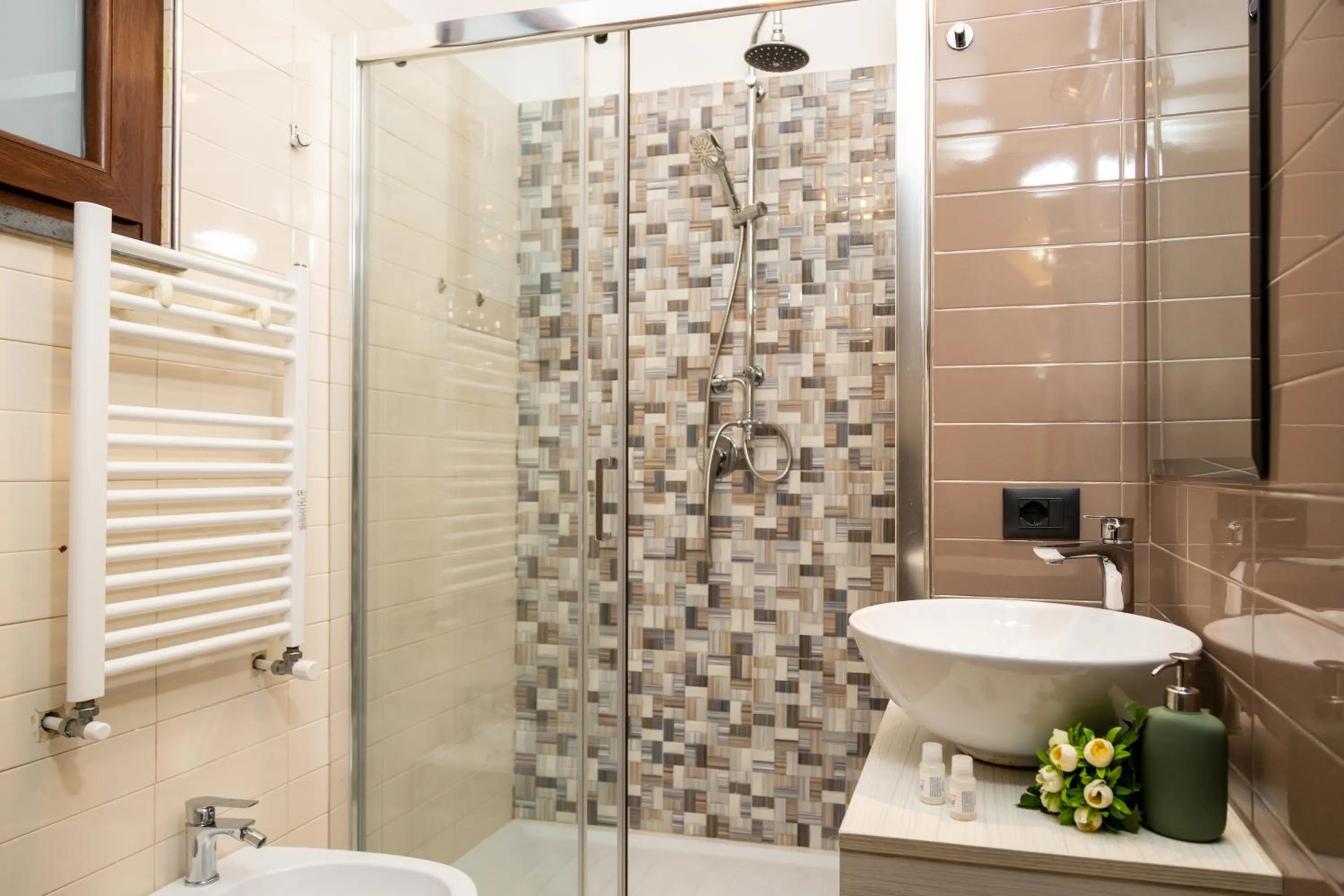 Shower in Amaltea