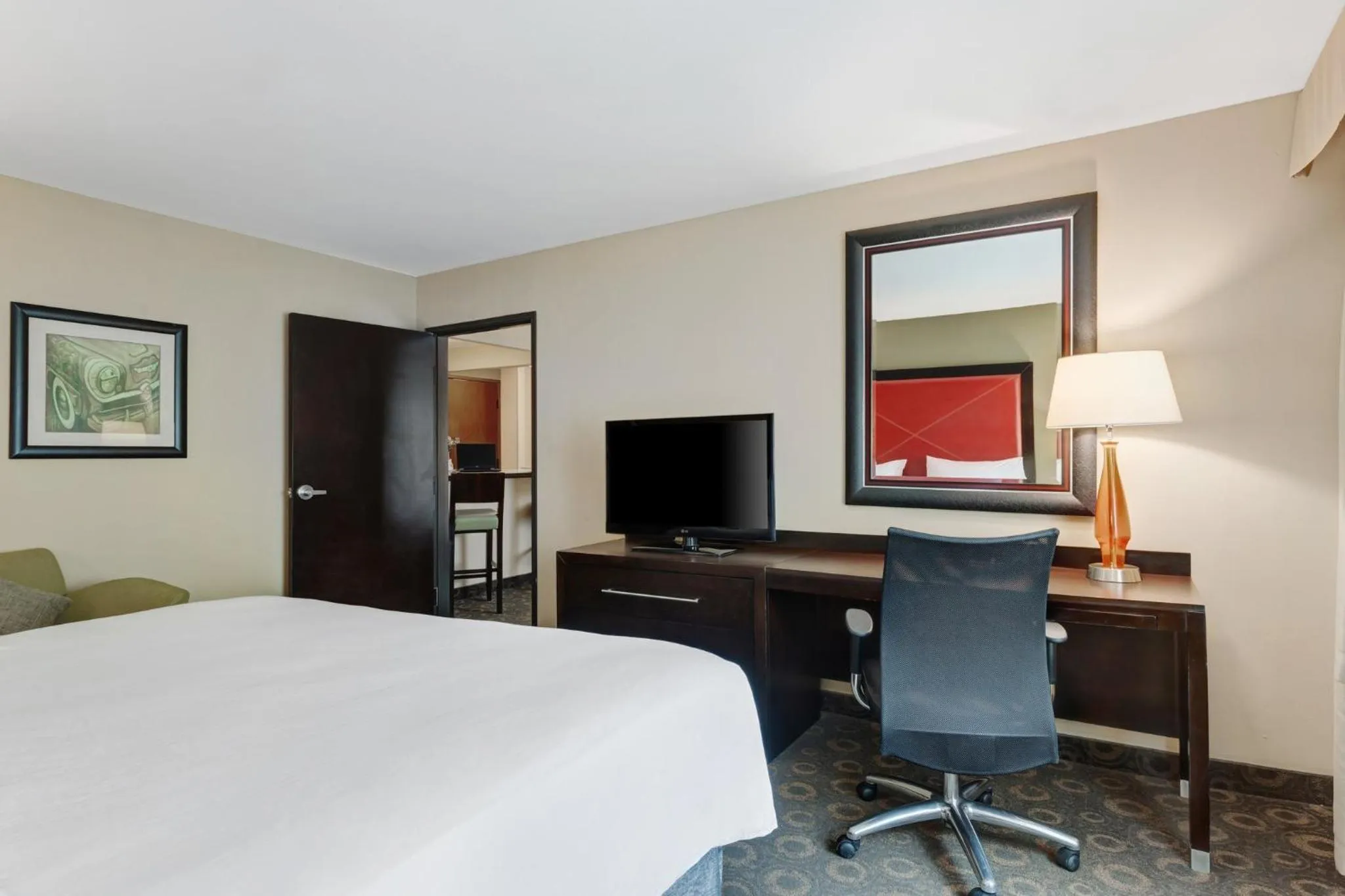 Photo of the whole room, Bed in Crowne Plaza Houston Galleria Area by IHG