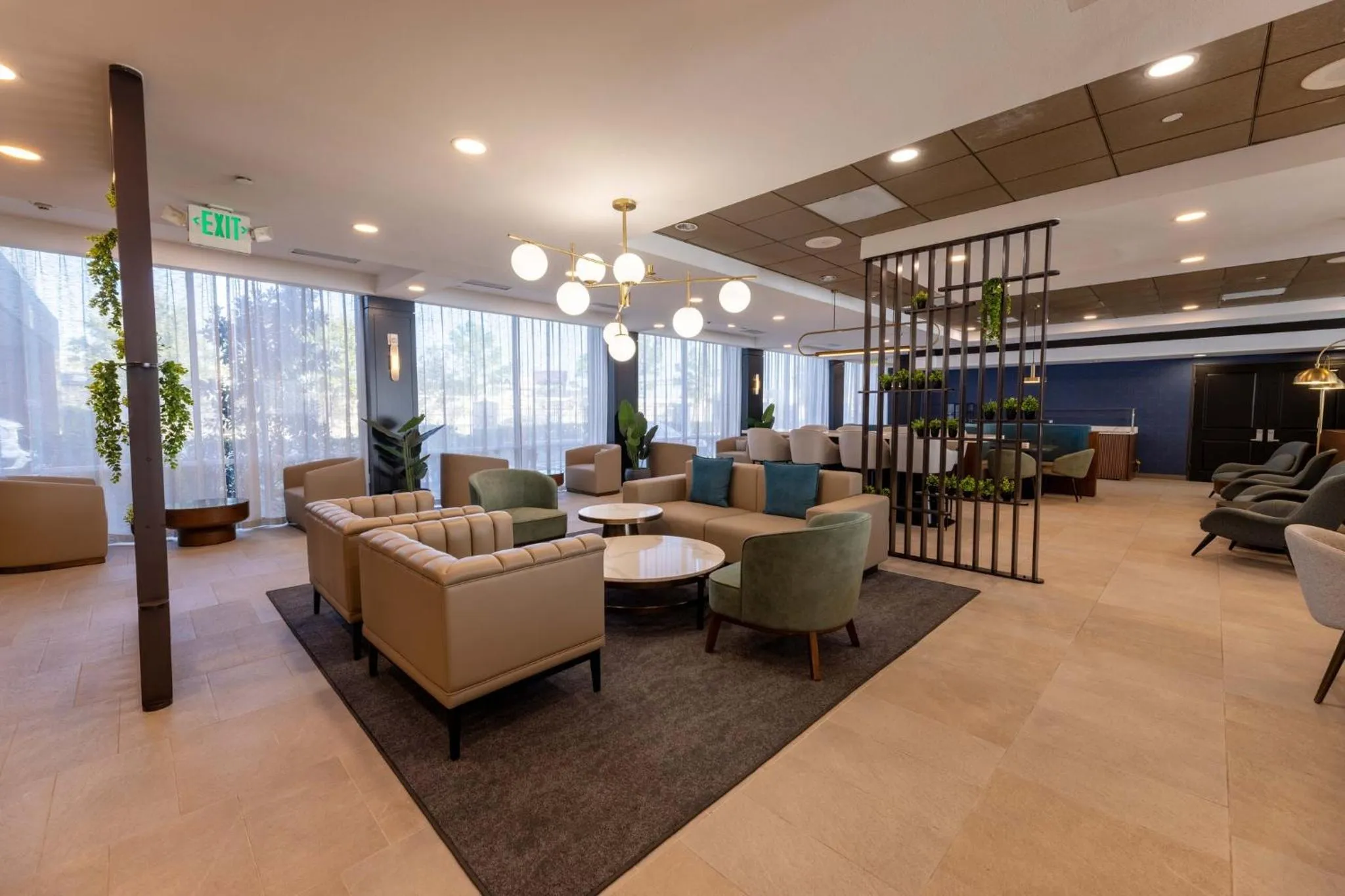 Property building in Crowne Plaza Houston Galleria Area by IHG