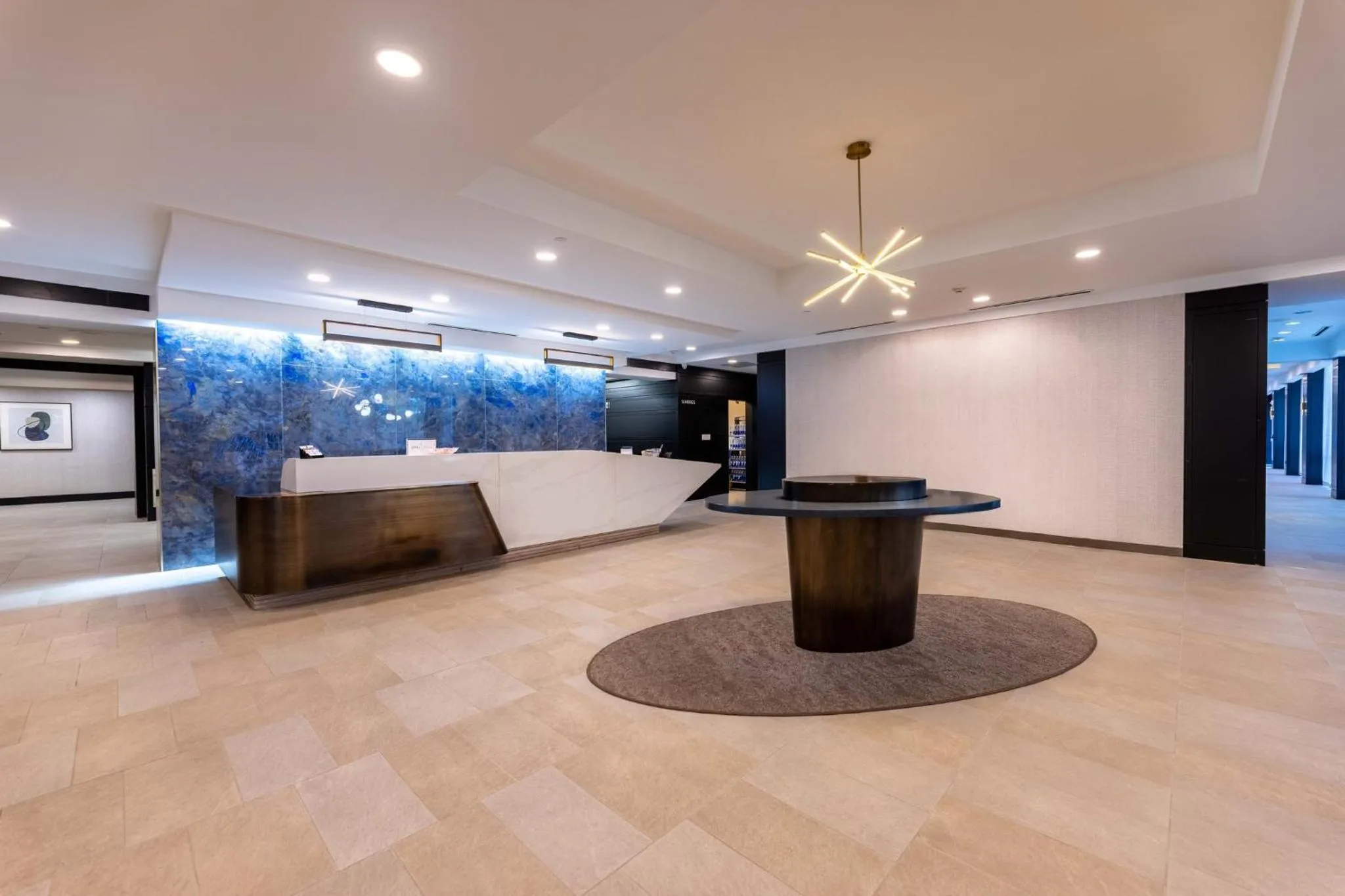 Property building in Crowne Plaza Houston Galleria Area by IHG