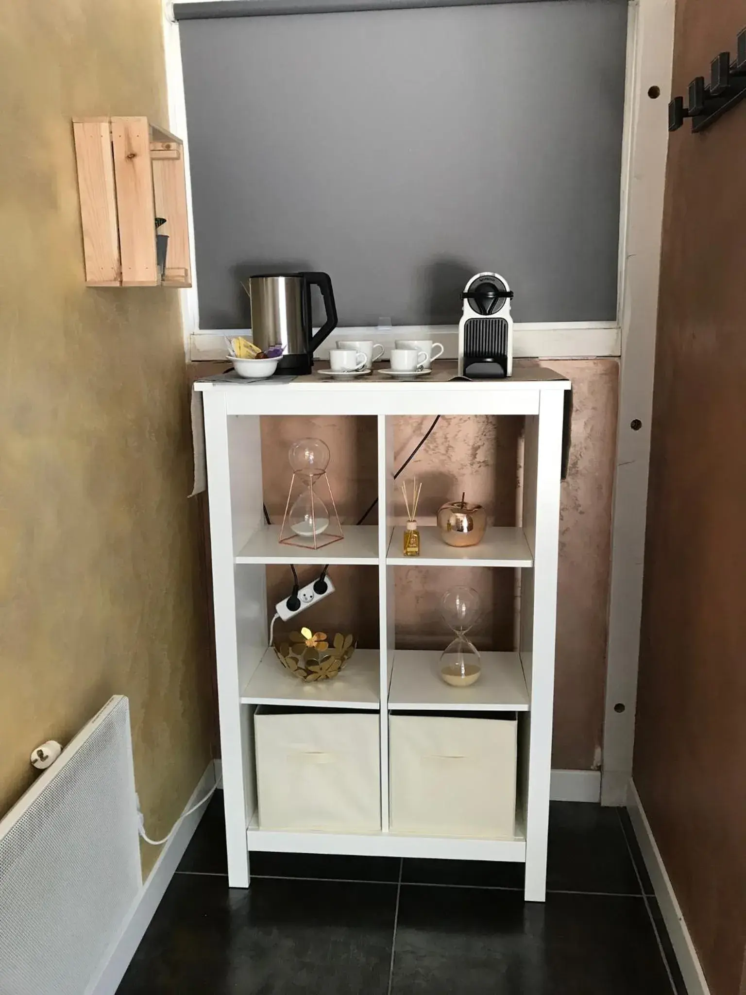 Queen Room with Pool View in Au Gre Du Sud Queen Room with Pool View in Au Gre Du Sud