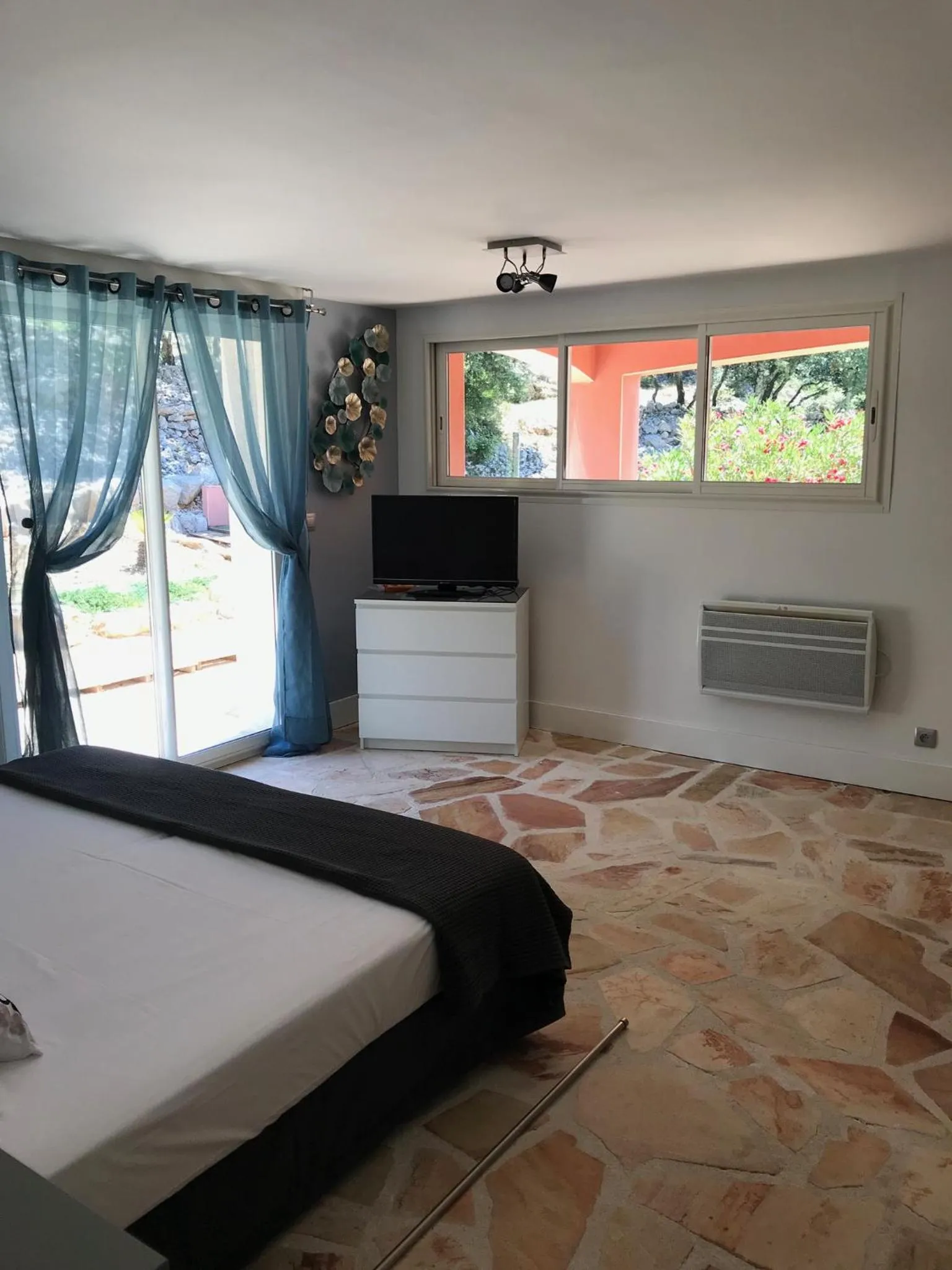 Bed in Au Gre Du Sud