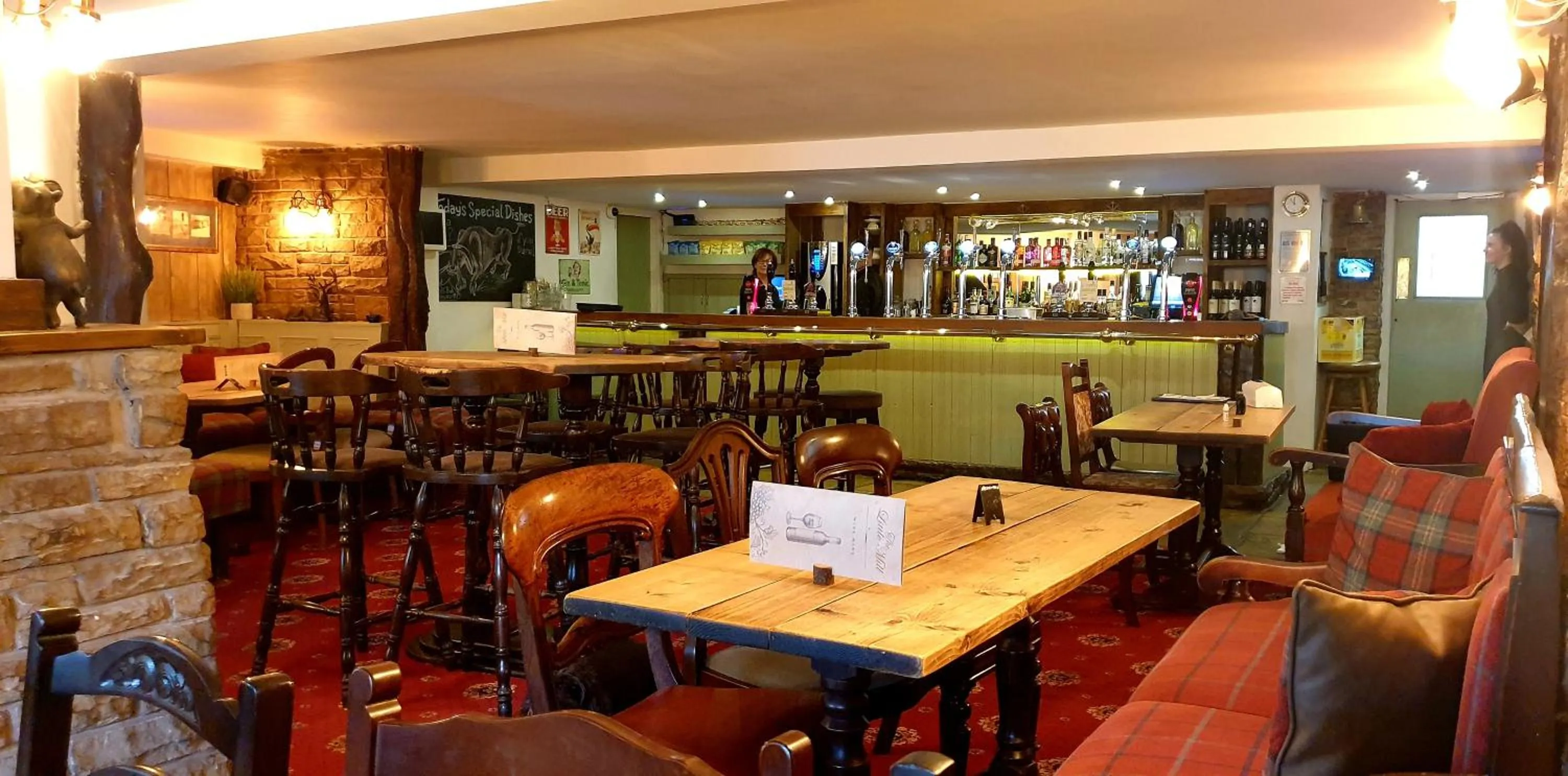 Lounge or bar in The Little Mill Inn