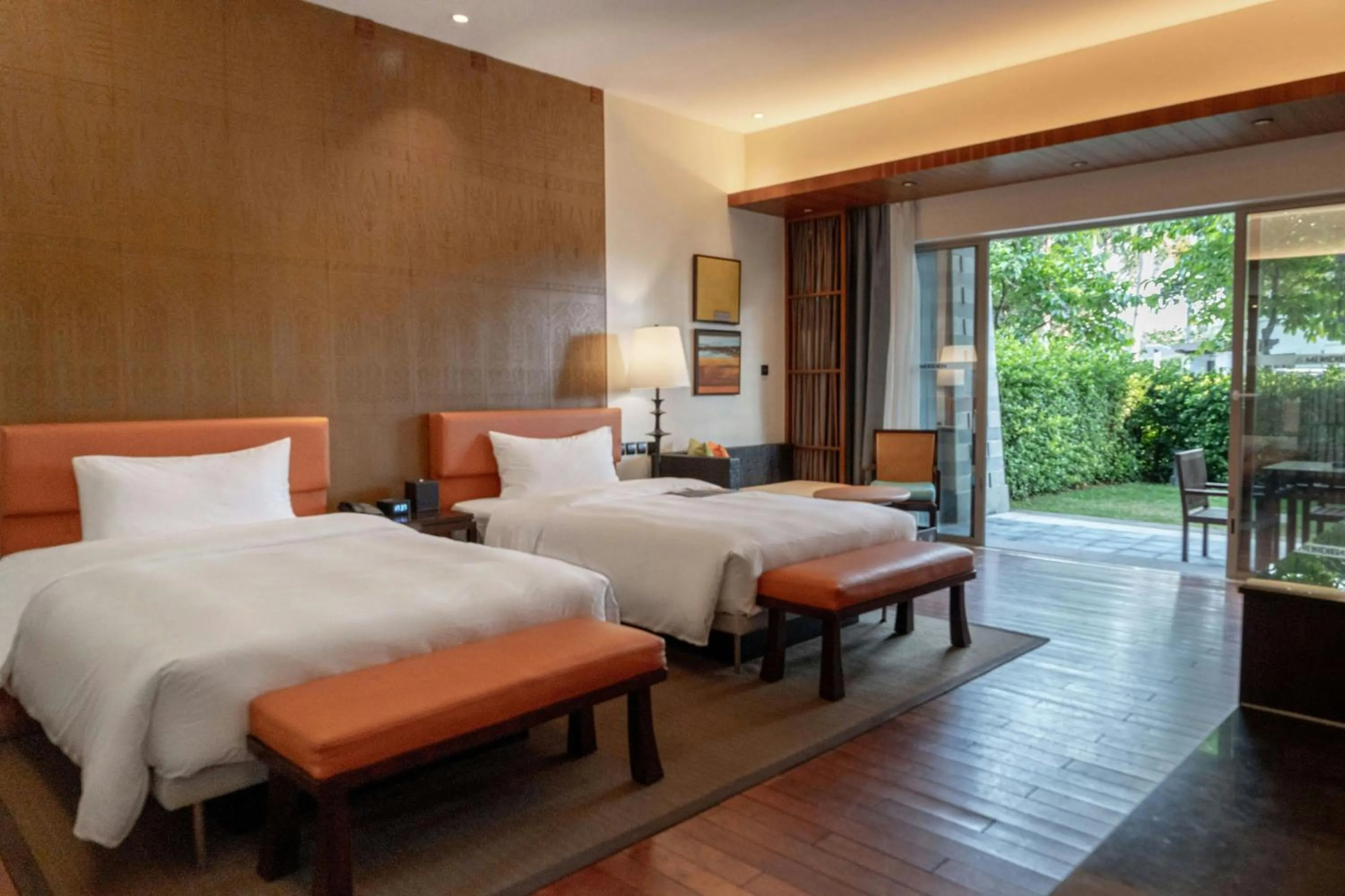 Photo of the whole room, Bed in Le Méridien Shimei Bay Beach Resort & Spa