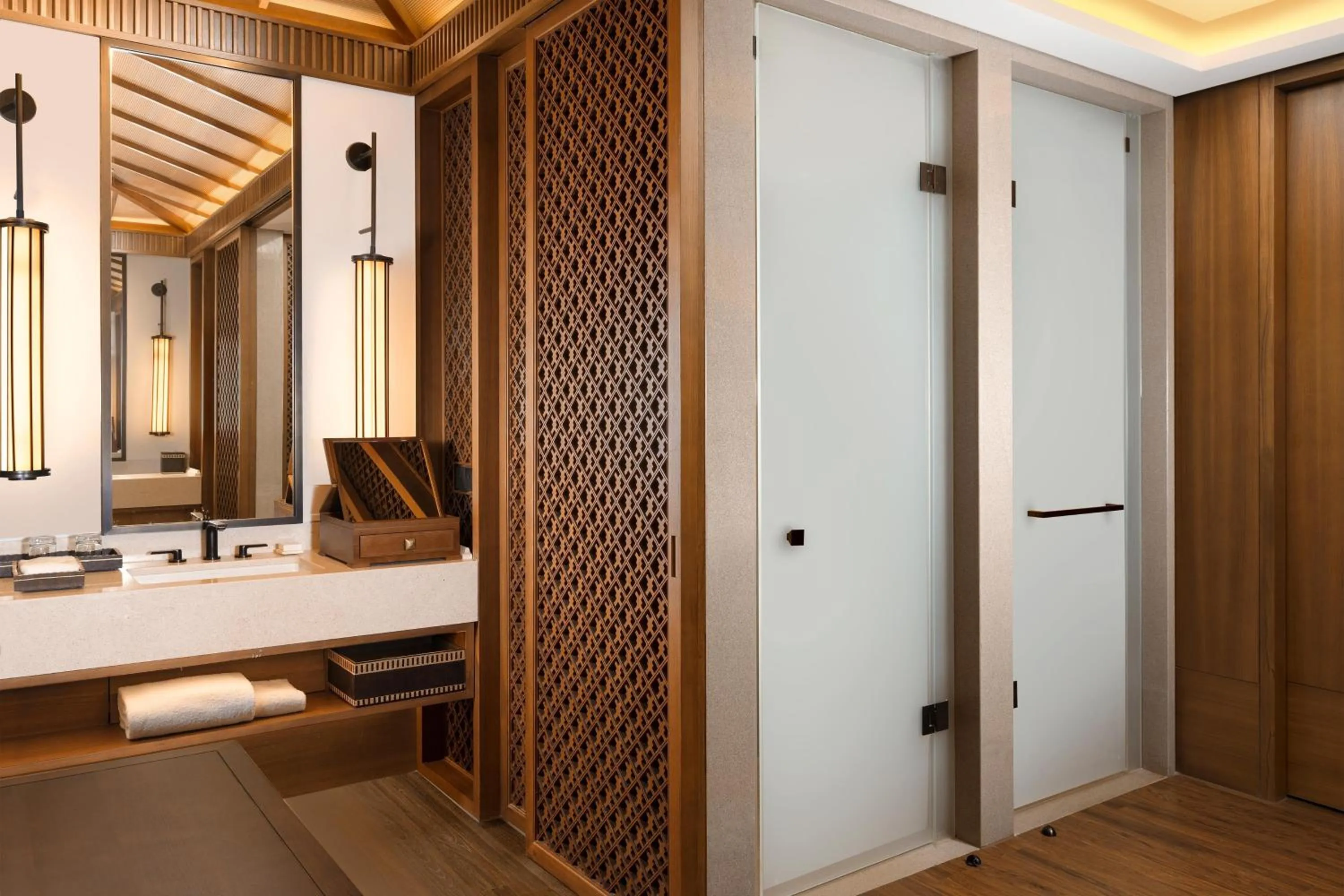 Bathroom in Le Méridien Shimei Bay Beach Resort & Spa