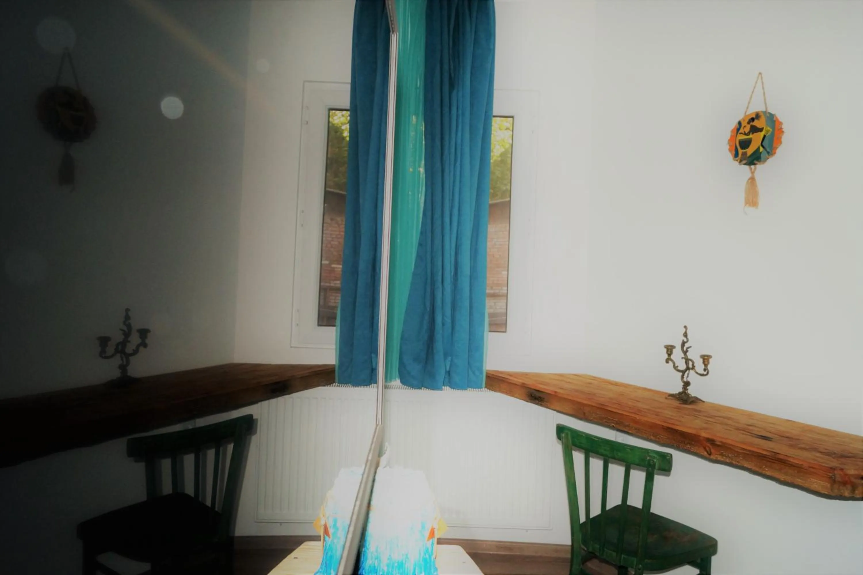 TV and multimedia in Insomnia