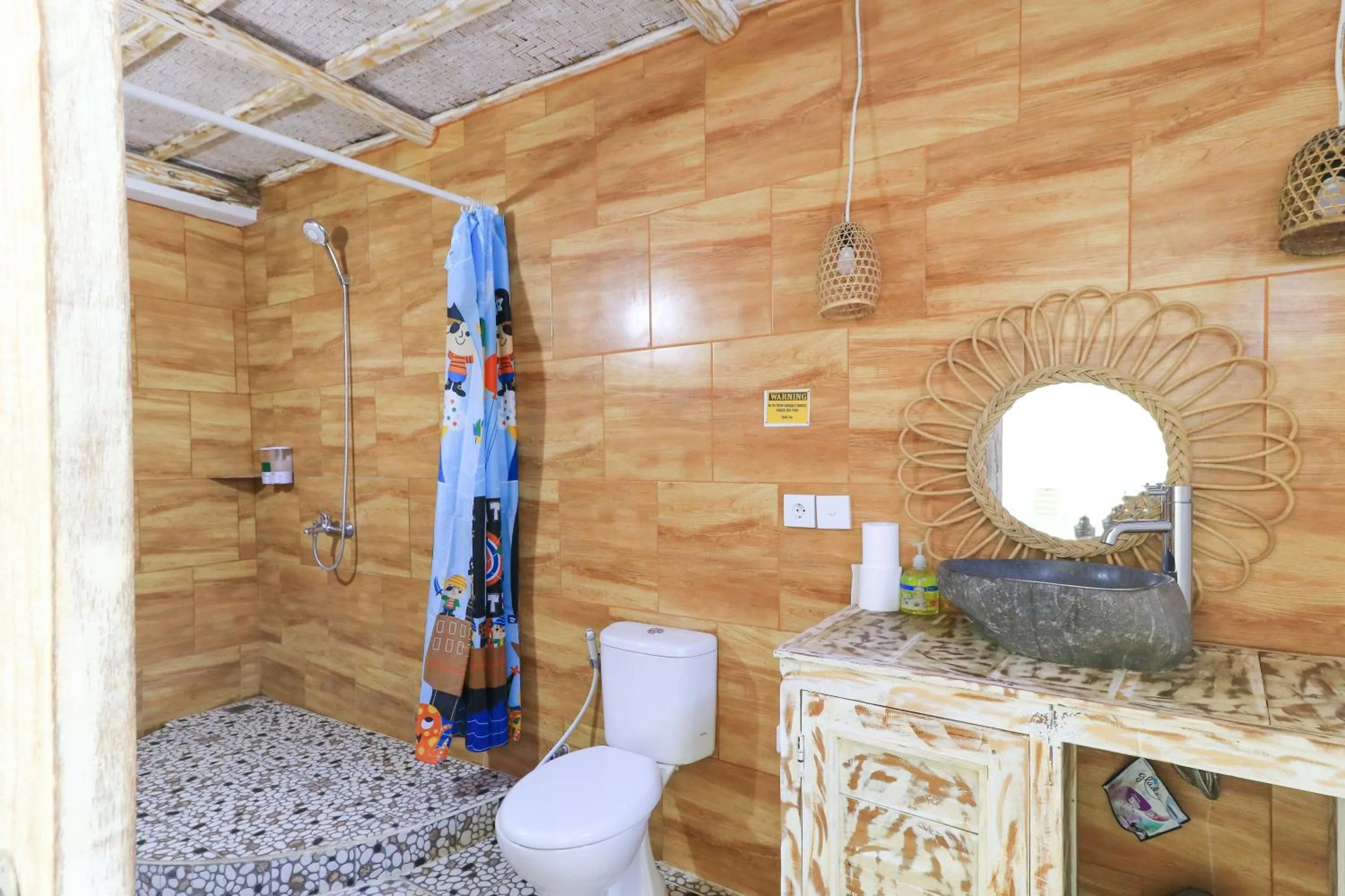 Bathroom in Angels Bungalow Nusa Penida