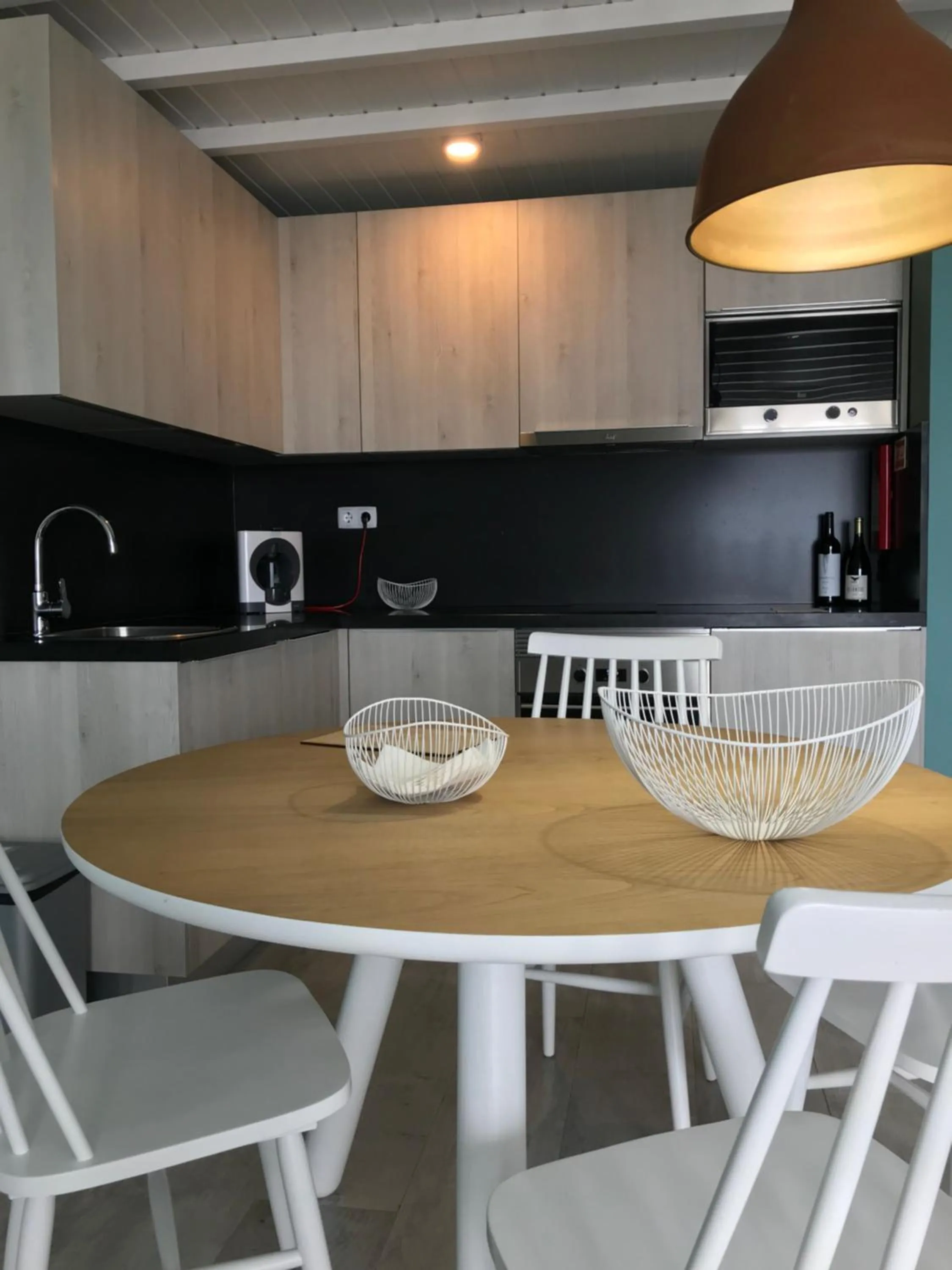 Kitchen or kitchenette in Vinhas do Calhau