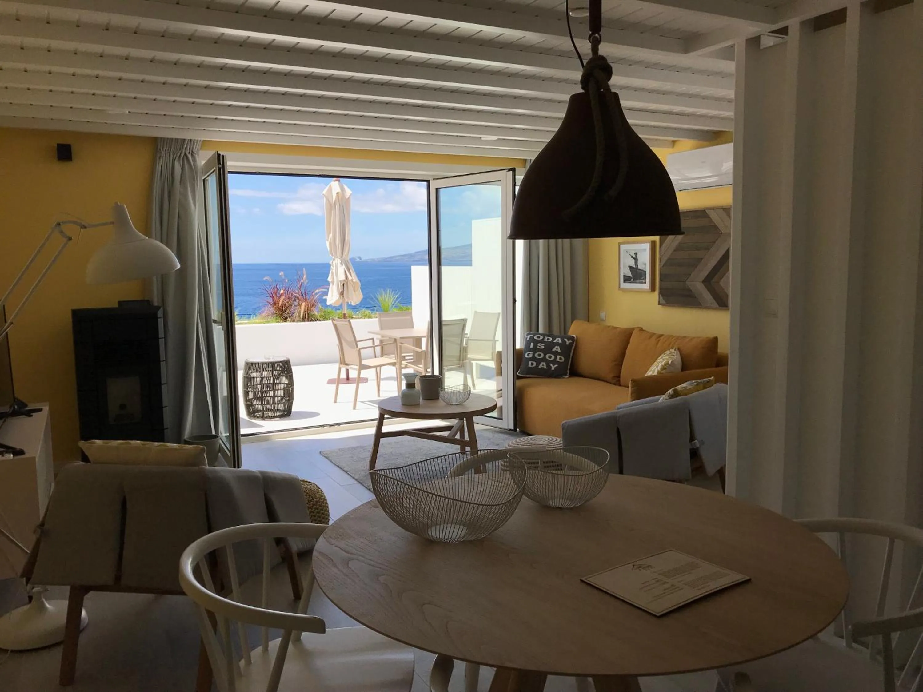 Coffee/tea facilities in Vinhas do Calhau