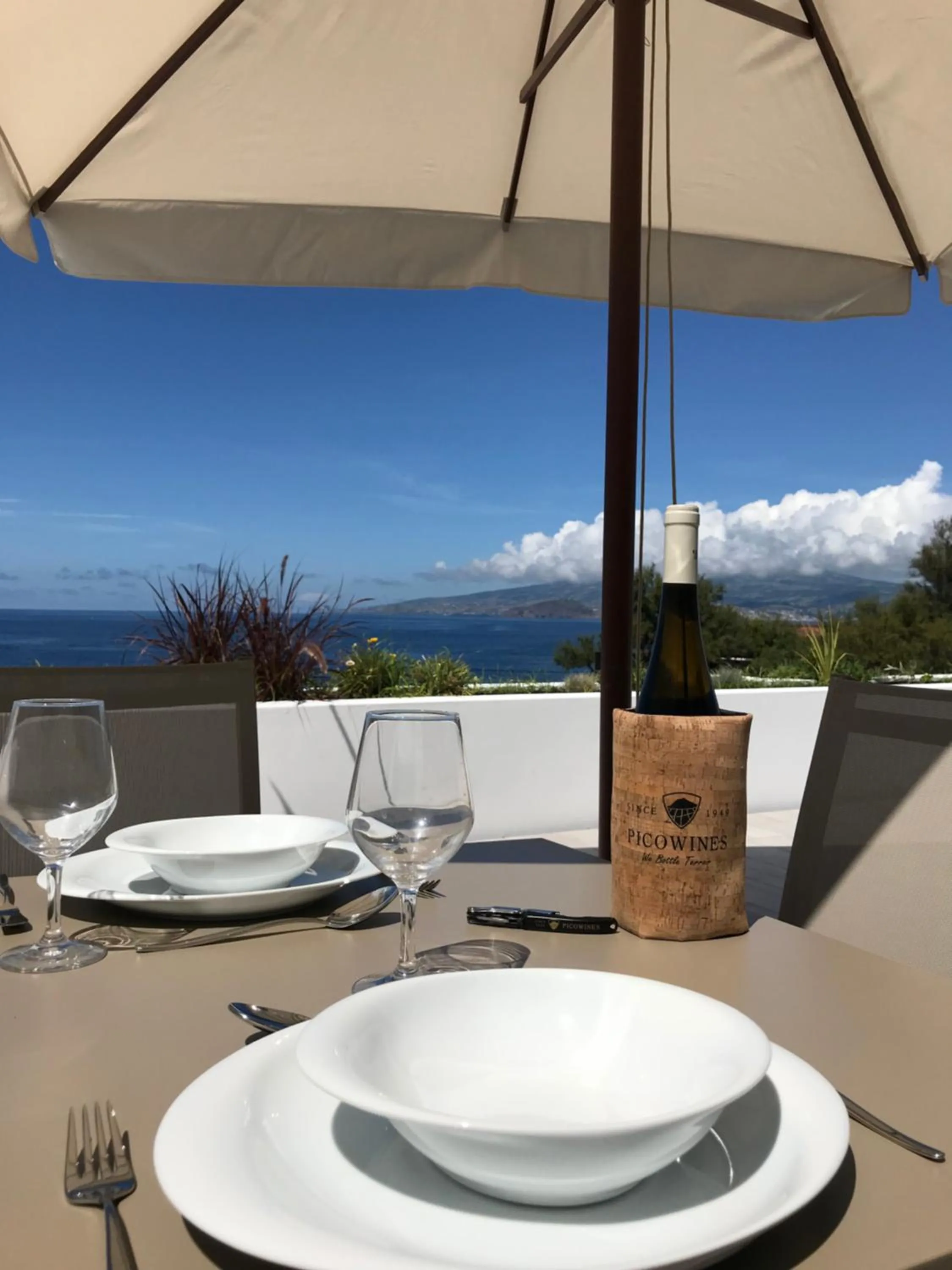 Coffee/tea facilities in Vinhas do Calhau