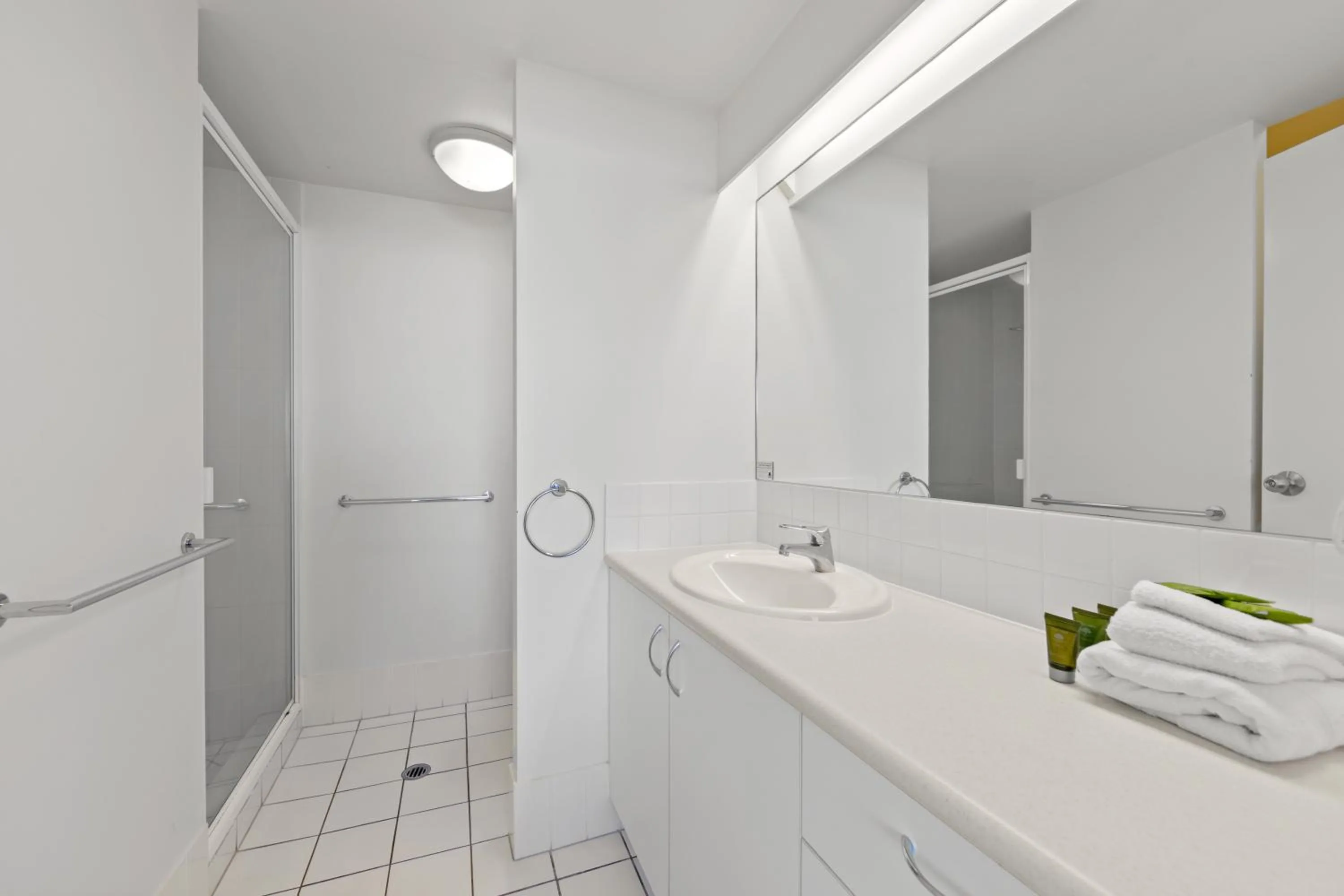 La Mer Sunshine Beachfront