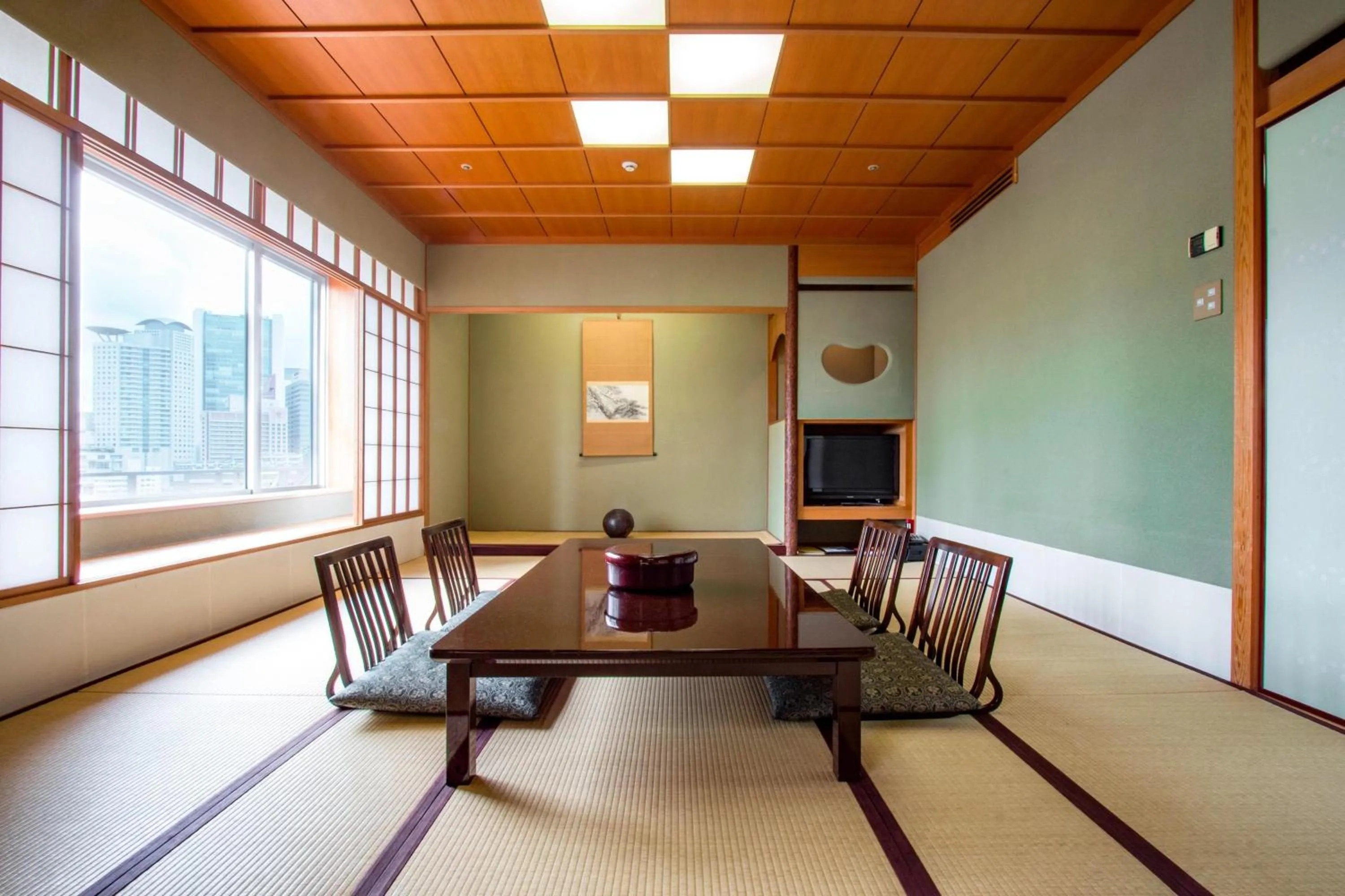 Photo of the whole room in The Westin Osaka