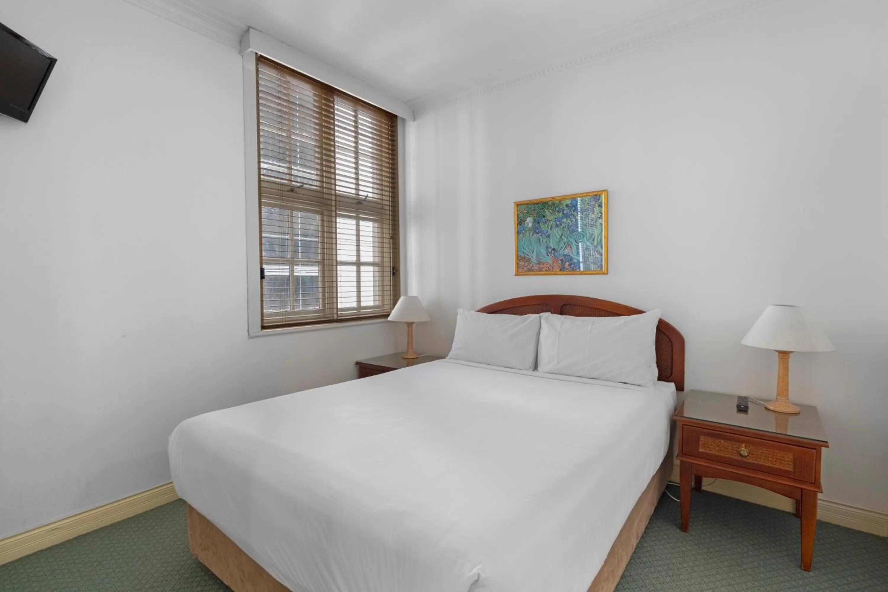 Bed in Rothbury Hotel