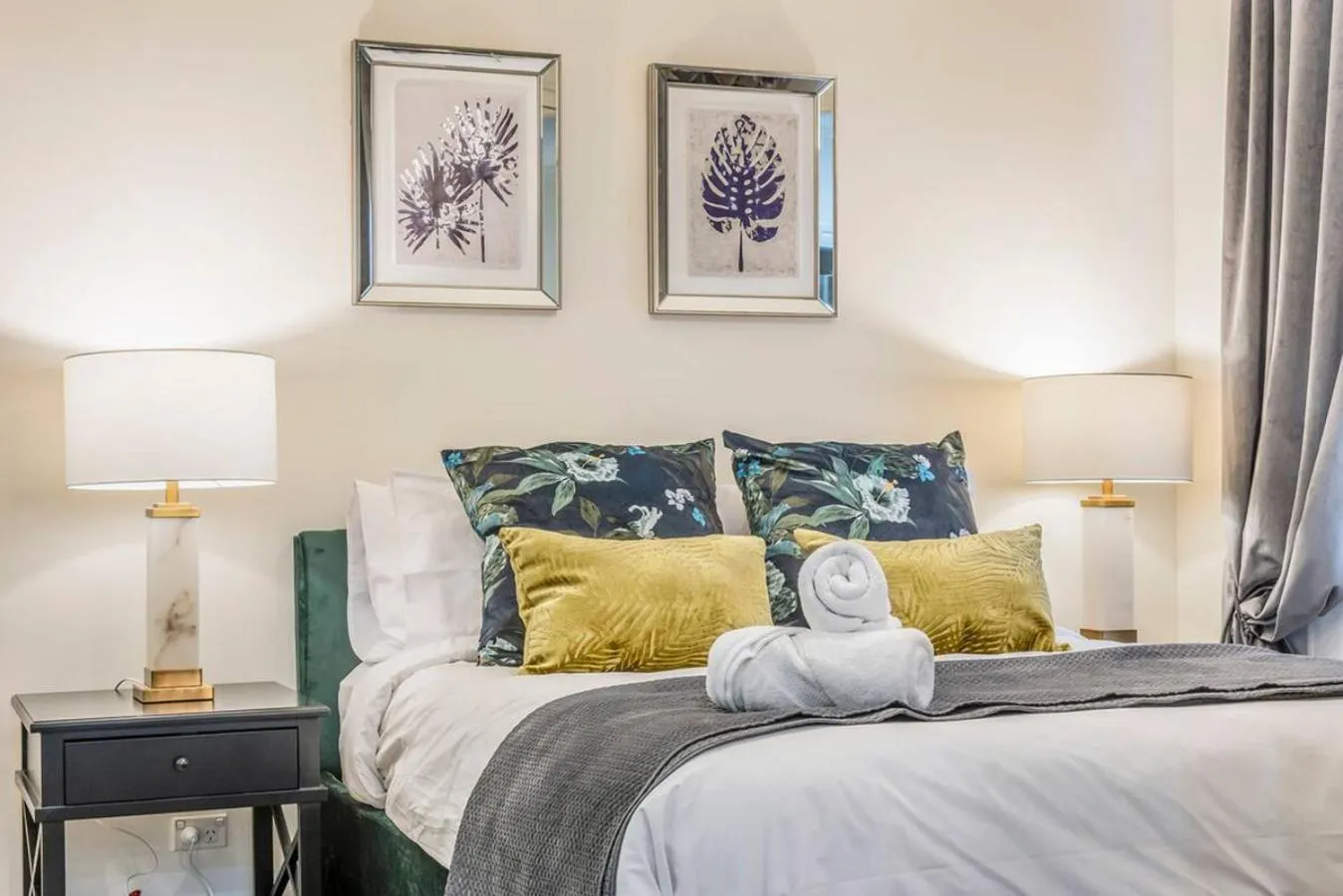 Bed in Rothbury Hotel