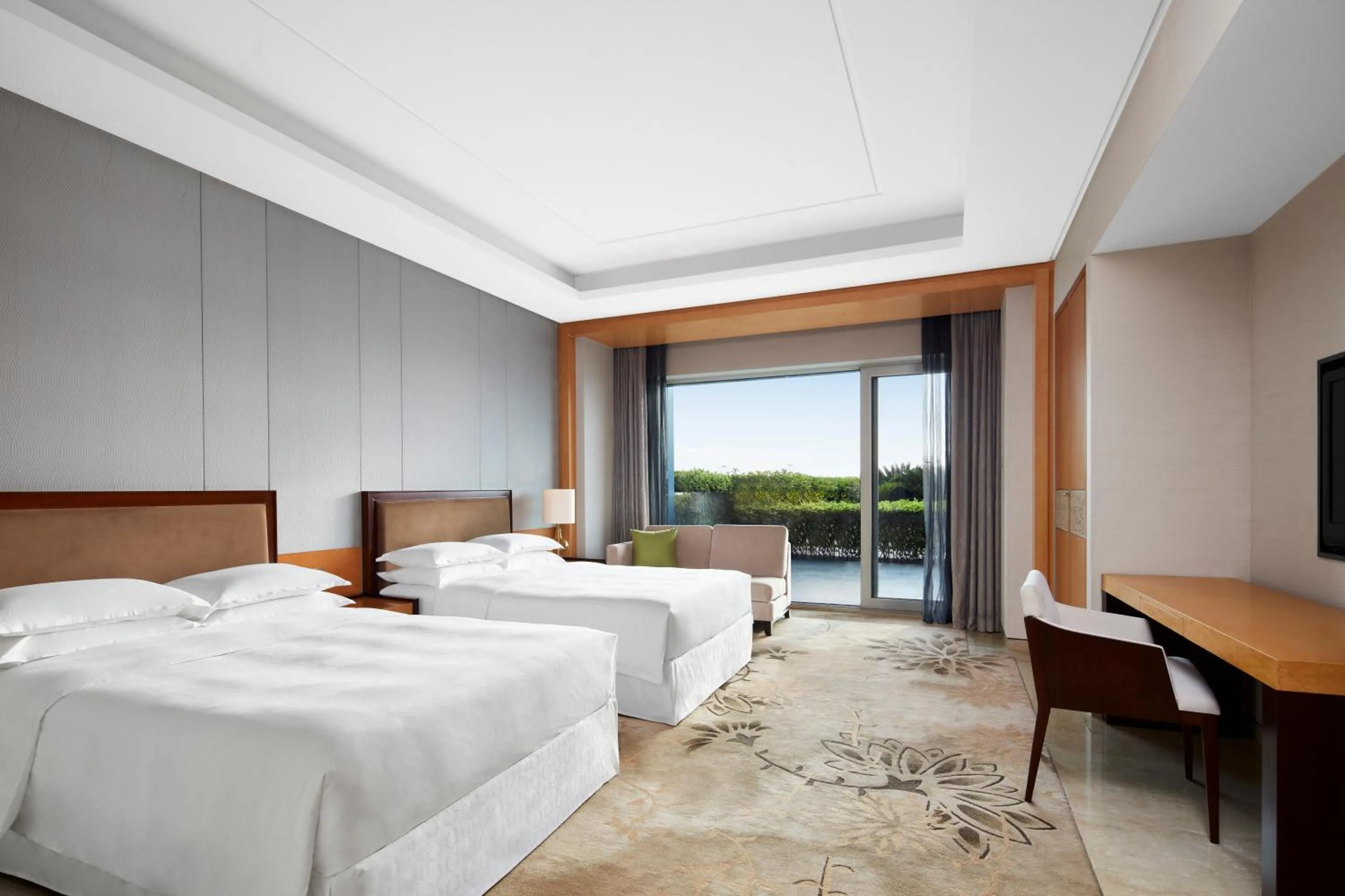 Property building, Bed in Sheraton Qiandao Lake Resort