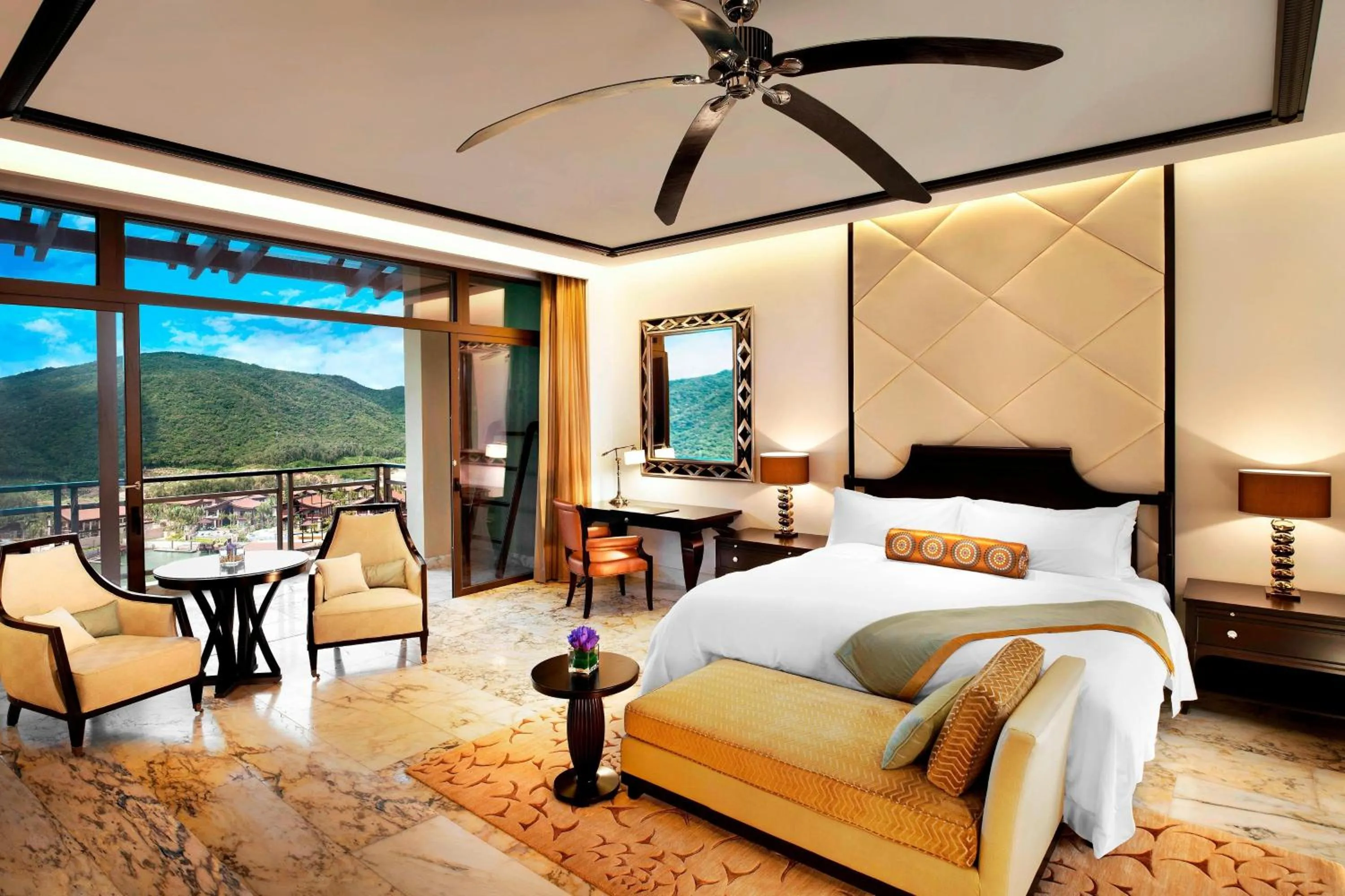 Photo of the whole room, Bed in The St. Regis Sanya Yalong Bay Resort