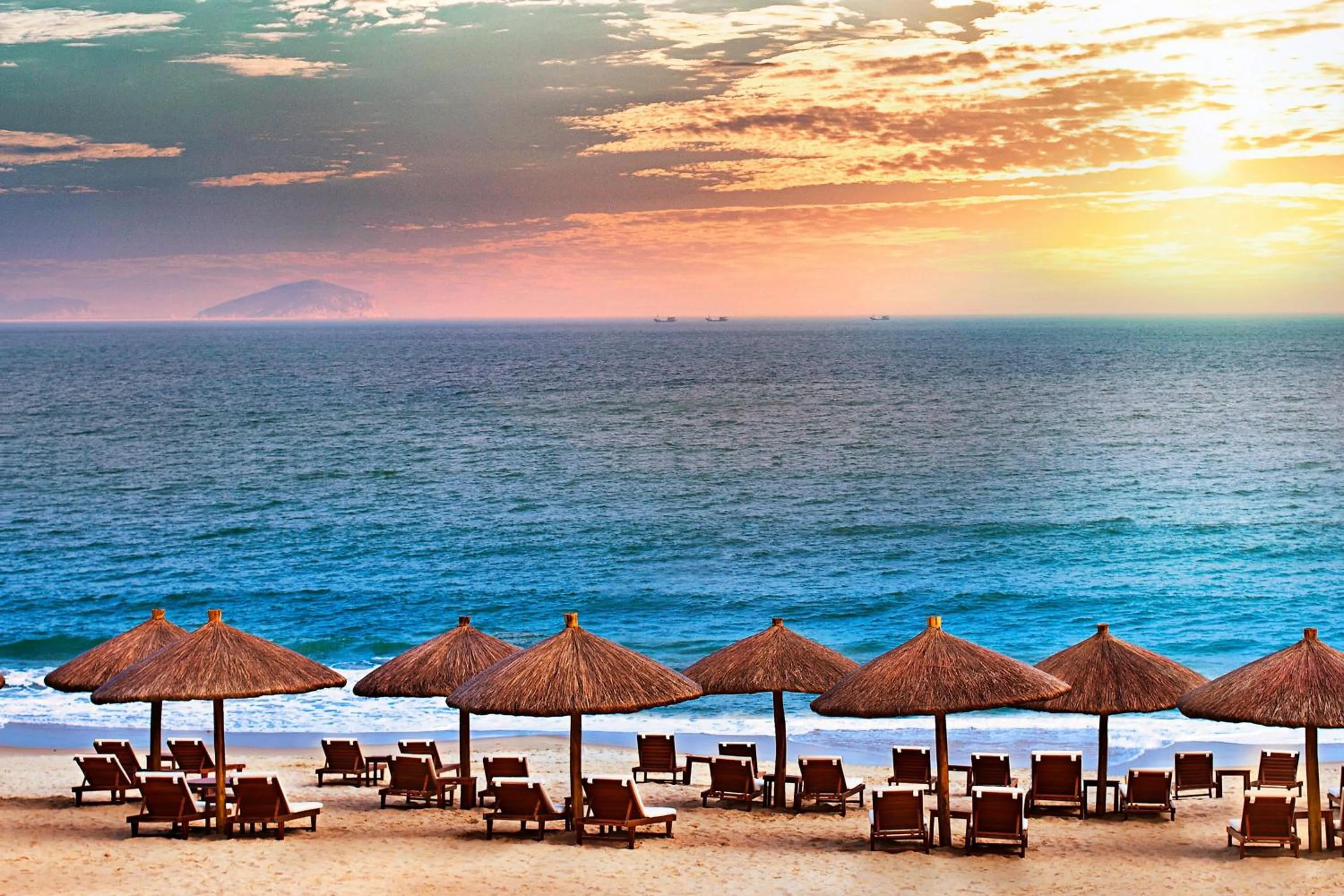 Beach in The St. Regis Sanya Yalong Bay Resort