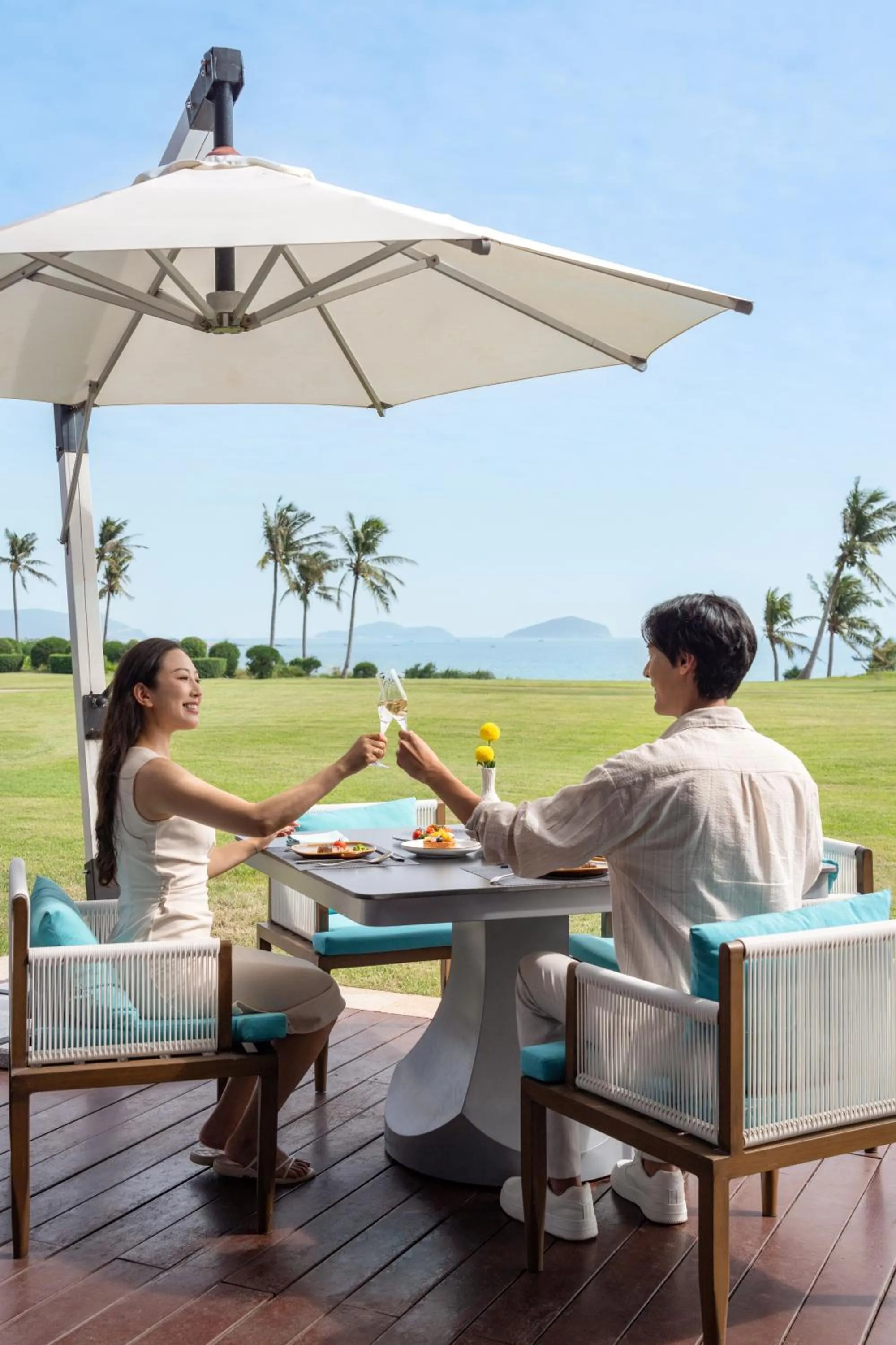 The St. Regis Sanya Yalong Bay Resort