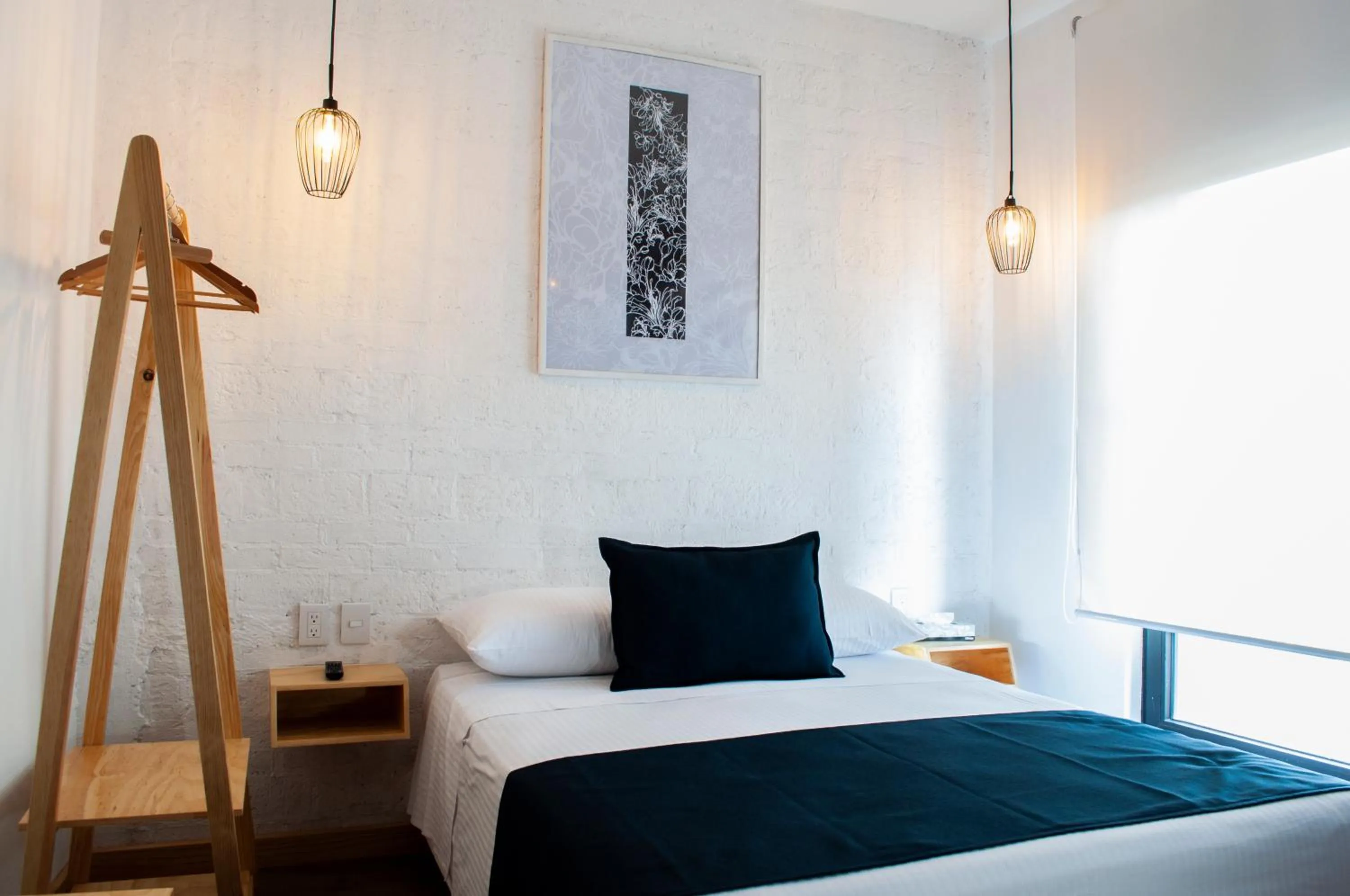 Bedroom, Bed in Romance City Hotel