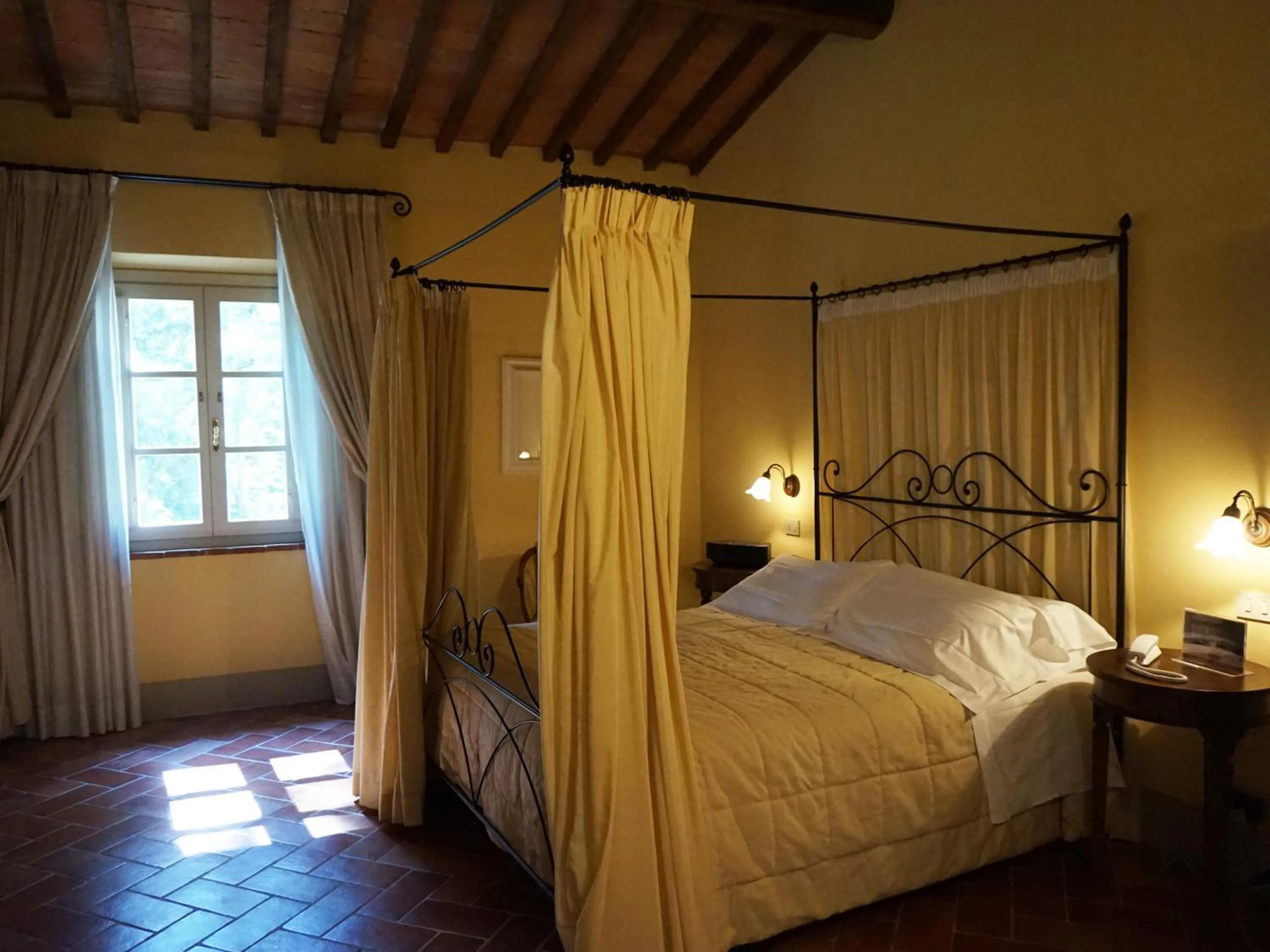Bedroom, Bed in Borgo Colleoli Resort