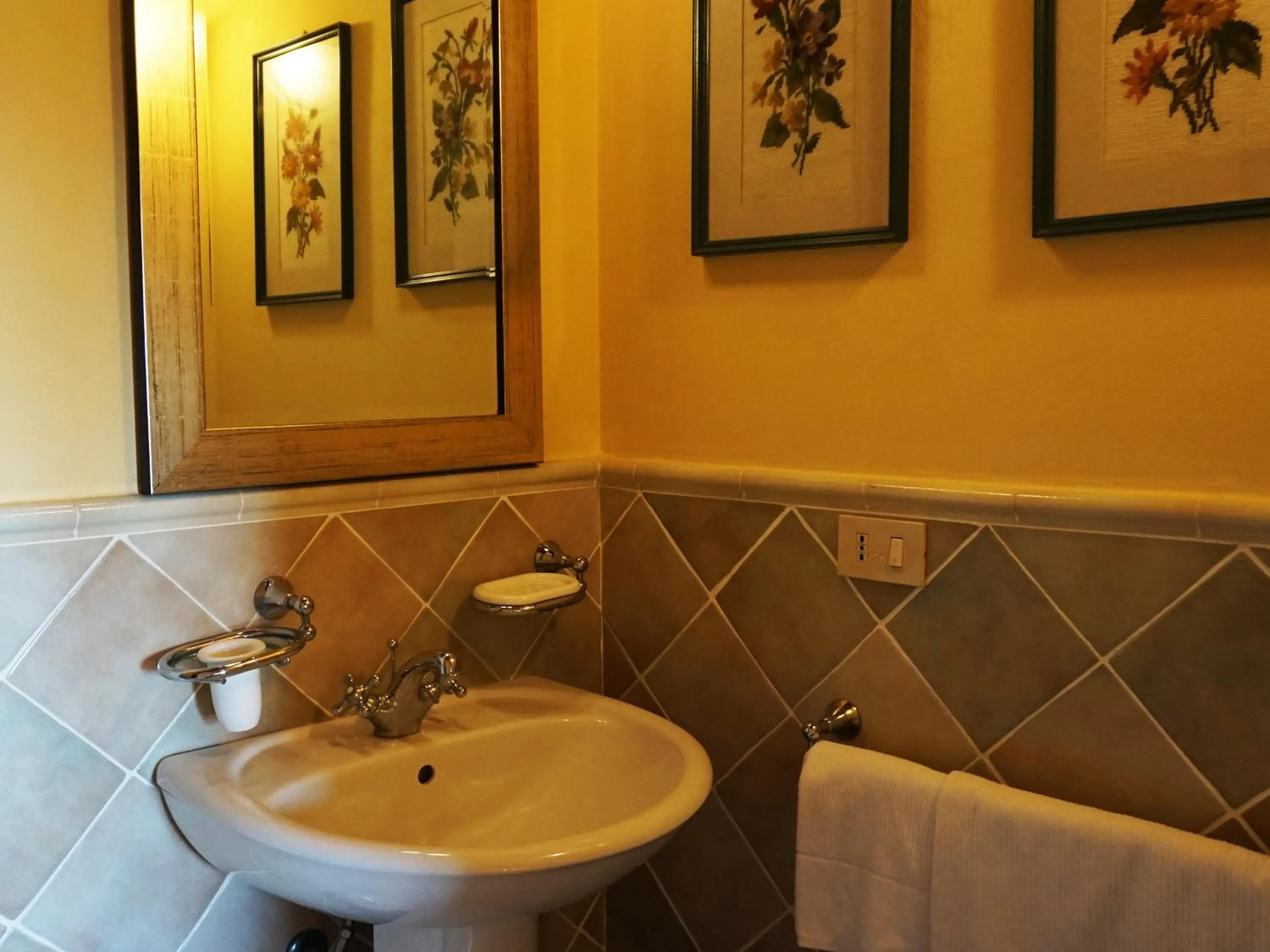 Bathroom in Borgo Colleoli Resort